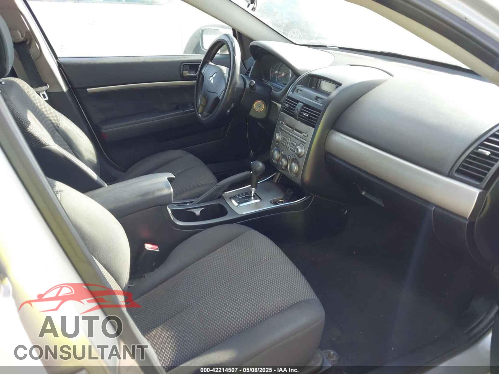 MITSUBISHI GALANT 2012 - 4A32B2FFXCE020495