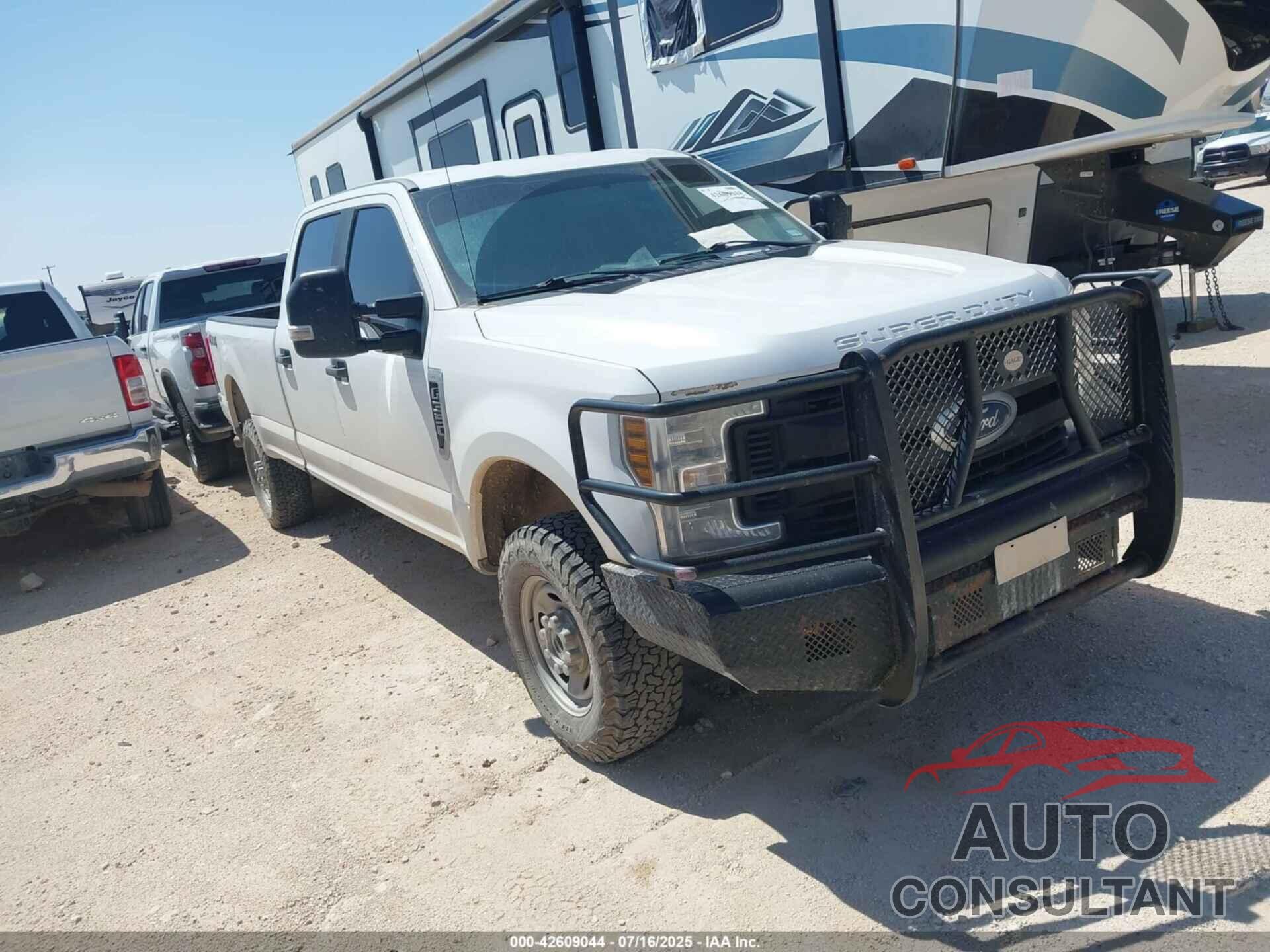 FORD F-350 2019 - 1FT8W3B64KEC21725