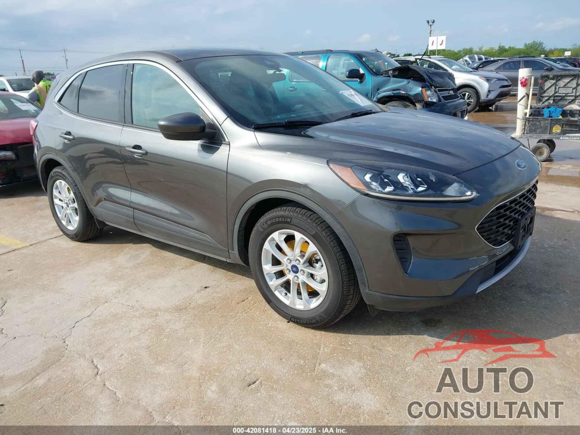 FORD ESCAPE 2020 - 1FMCU0G68LUB66318