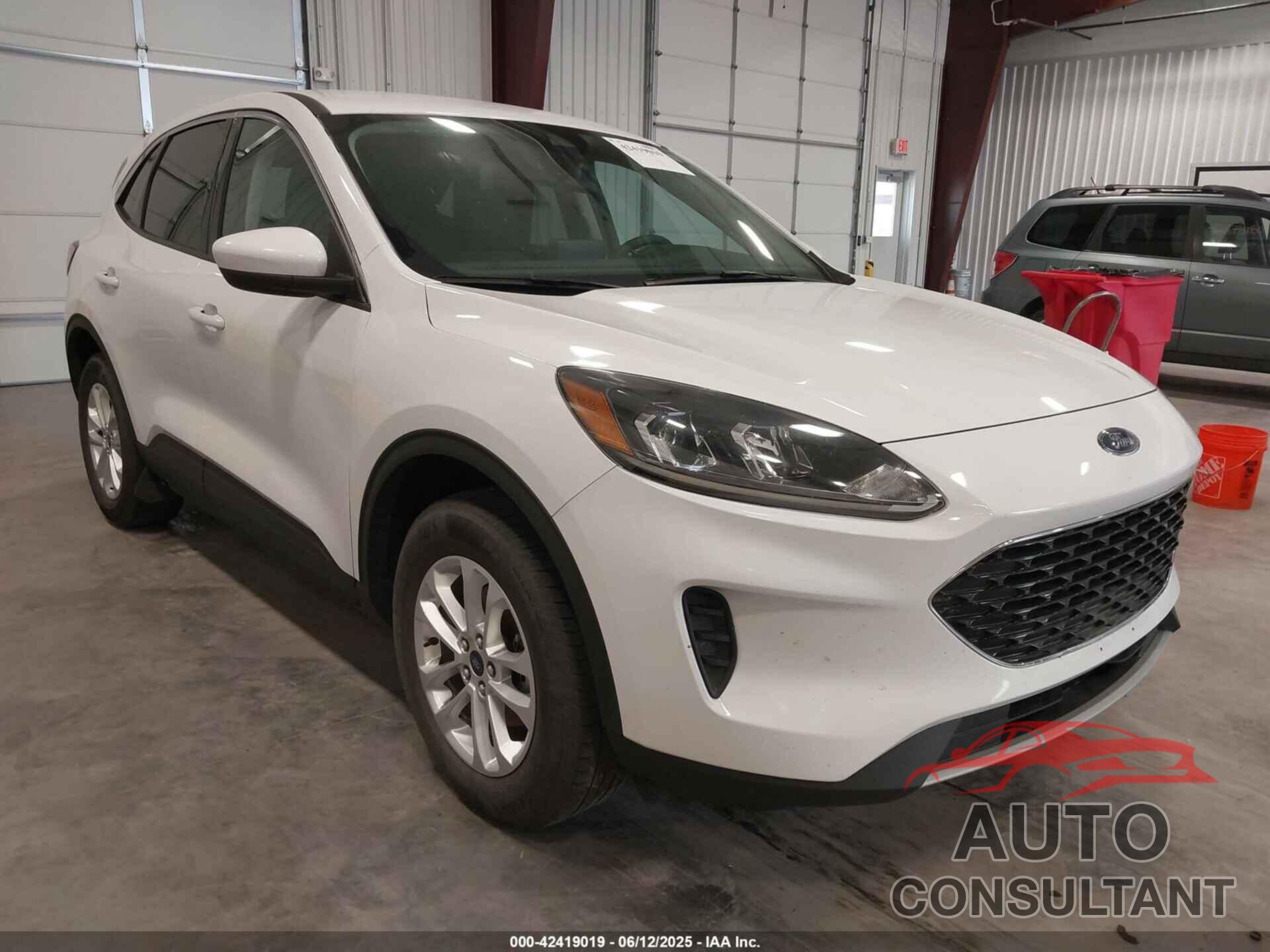 FORD ESCAPE 2020 - 1FMCU9G61LUC01480