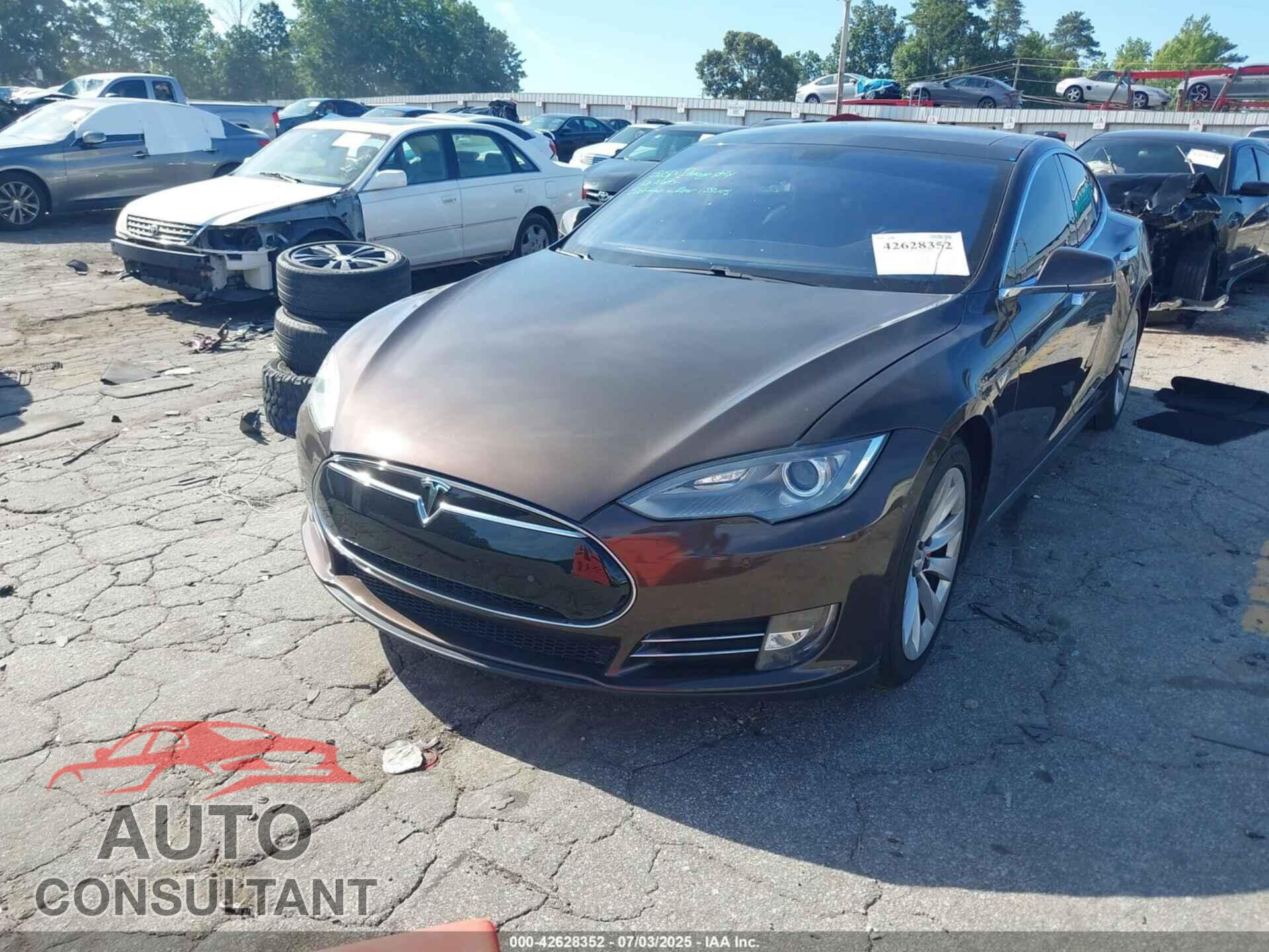 TESLA MODEL S 2013 - 5YJSA1DP4DFP26079