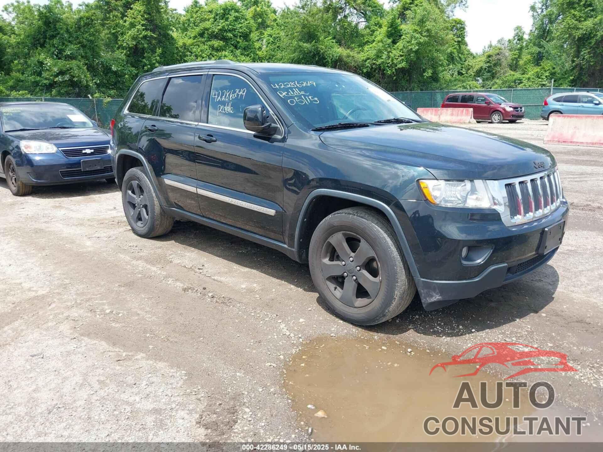 JEEP GRAND CHEROKEE 2013 - 1C4RJFAT9DC574617