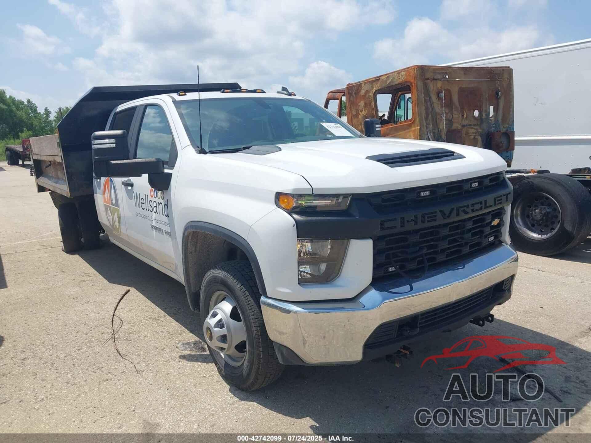 CHEVROLET SILVERADO 3500HD CHASSIS 2022 - 1GB4YSE77NF223656