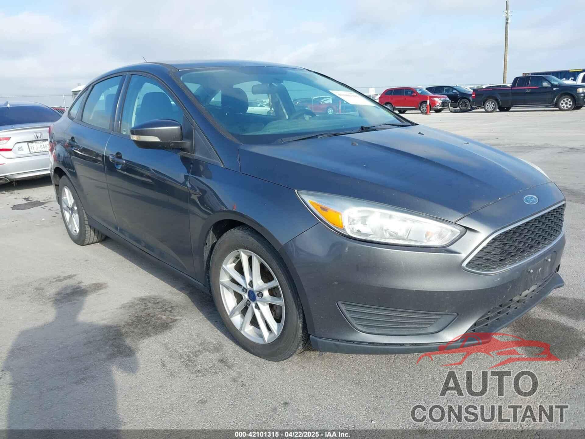 FORD FOCUS 2017 - 1FADP3F29HL220261