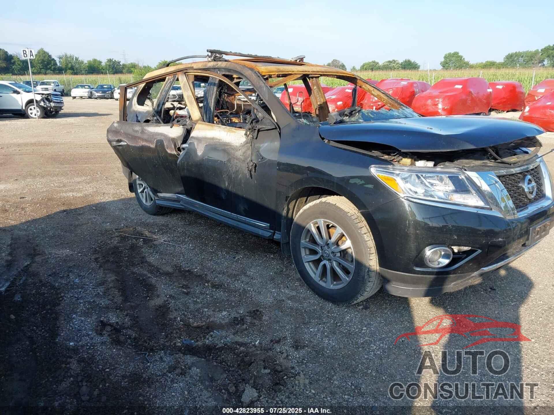 NISSAN PATHFINDER 2015 - 5N1AR2MM8FC678405