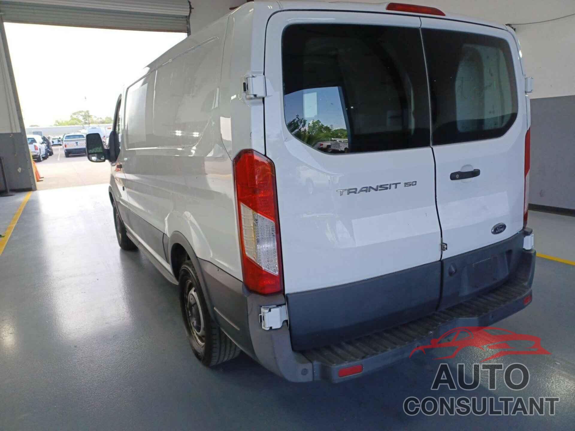 FORD TRANSIT 2018 - 1FTYE1YM8JKB52177