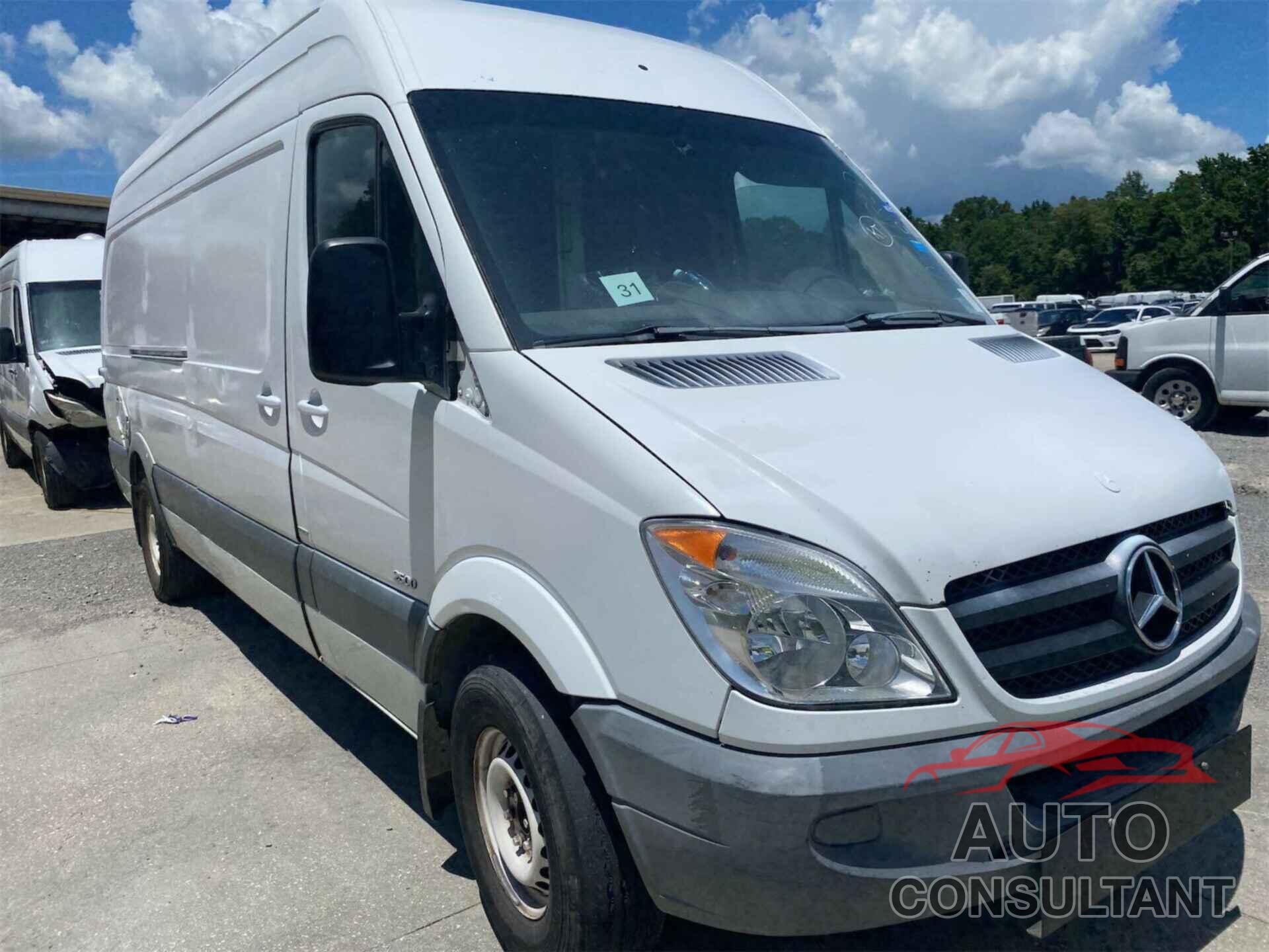 MERCEDES-BENZ SPRINTER 2012 - WD3PE8CB0C5675957