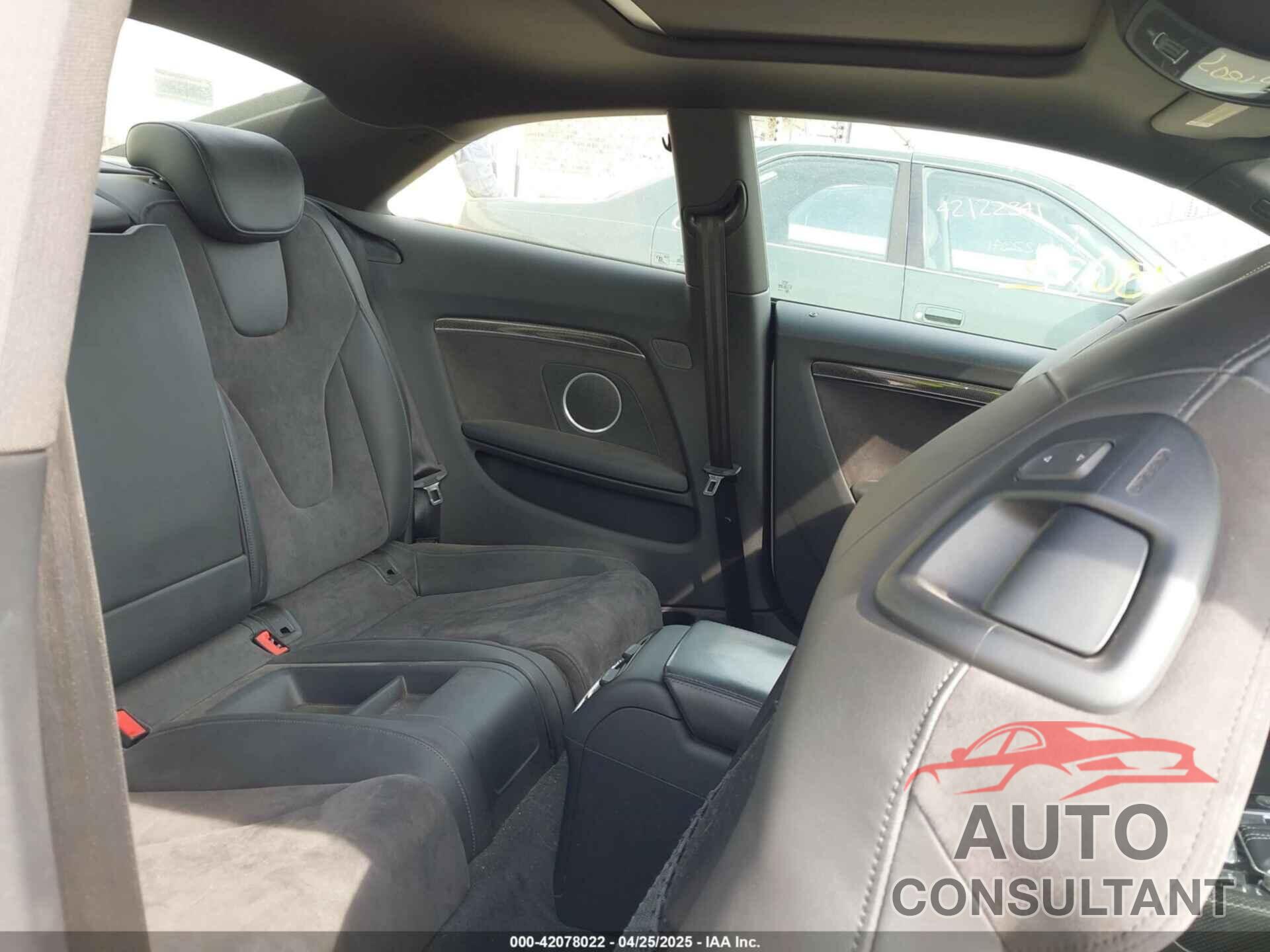 AUDI S5 2013 - WAUVGAFR0DA036314