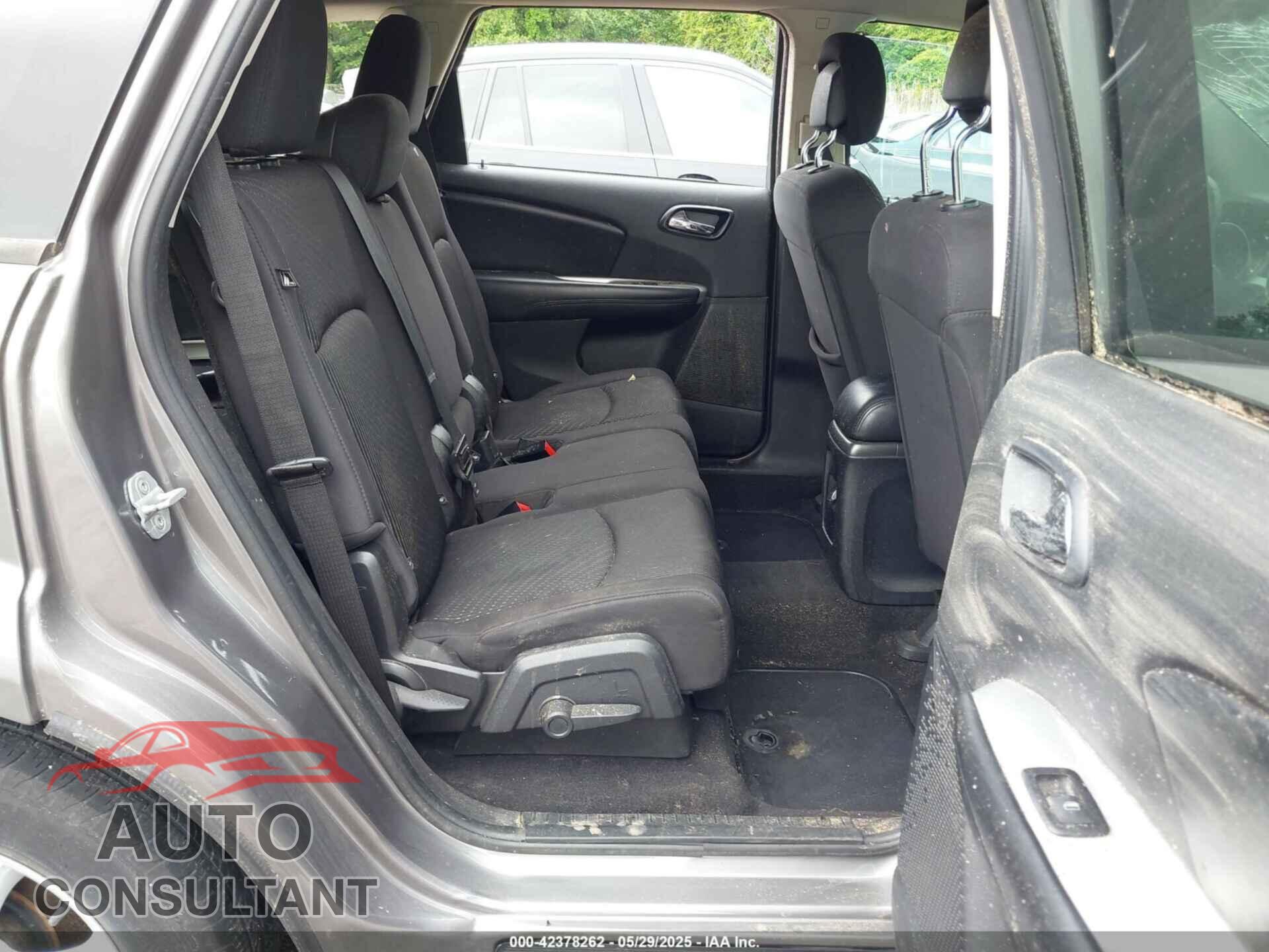 DODGE JOURNEY 2012 - 3C4PDCBB6CT392170