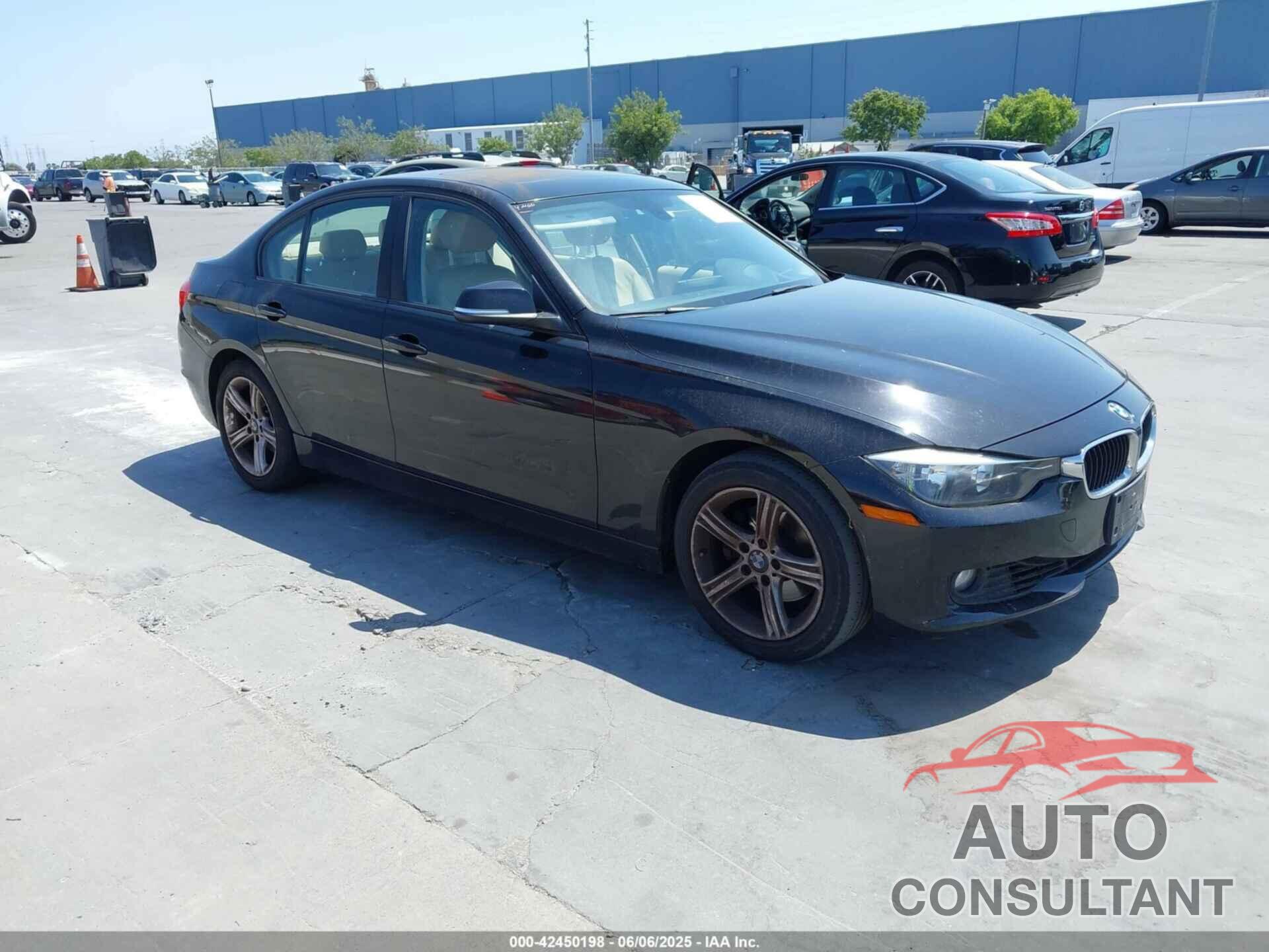 BMW 328I 2013 - WBA3C1C54DF437775
