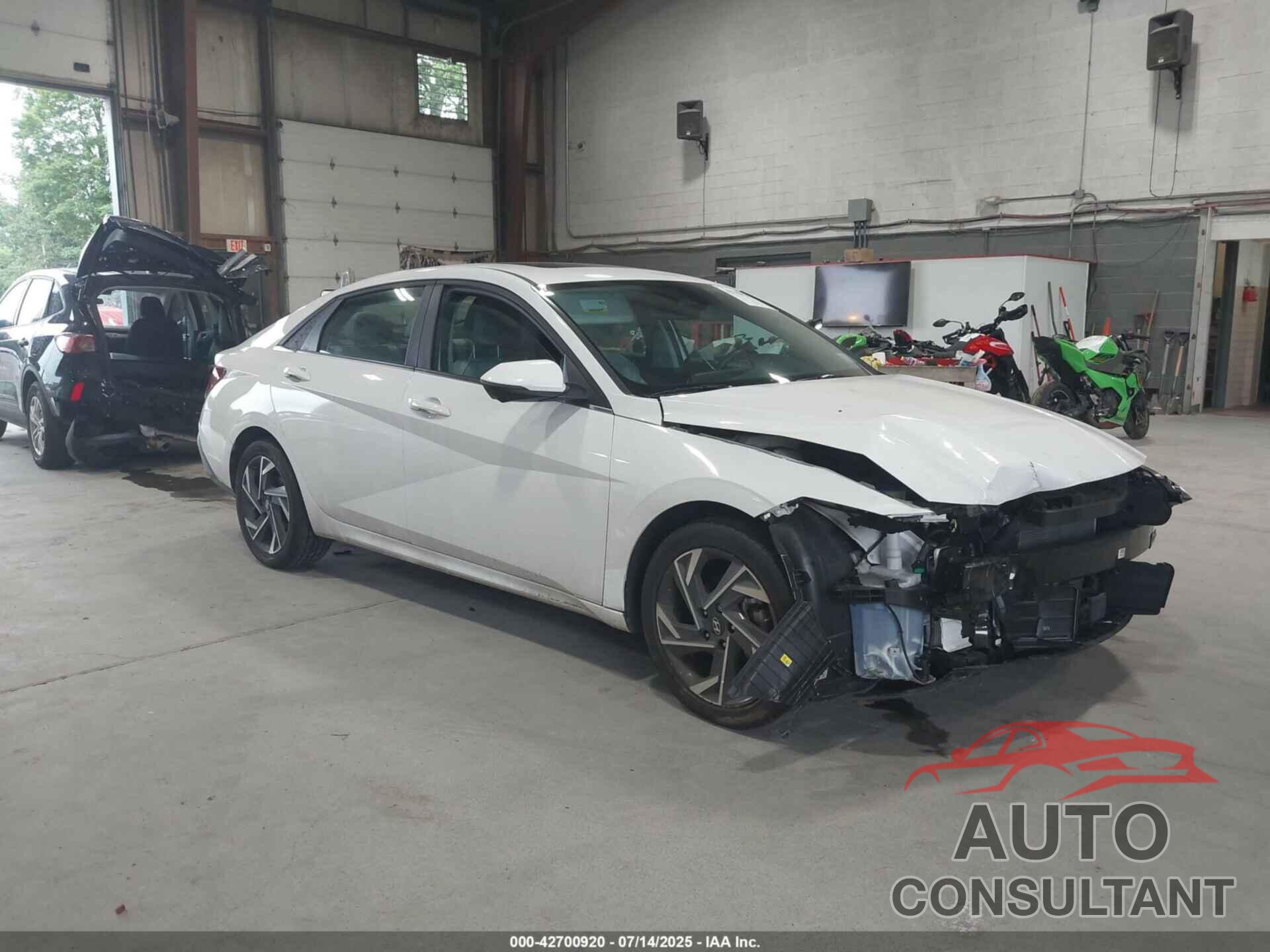 HYUNDAI ELANTRA 2024 - KMHLP4DG6RU659337