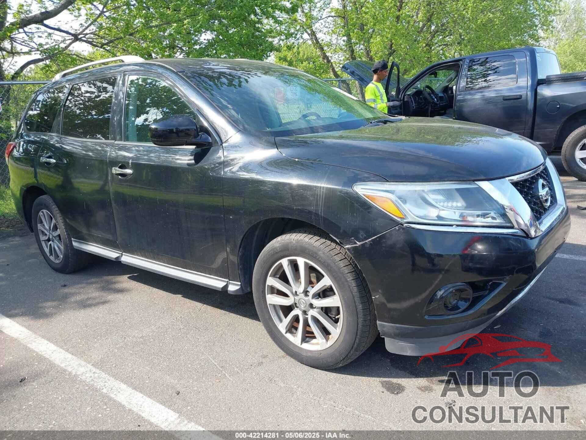 NISSAN PATHFINDER 2013 - 5N1AR2MM3DC666577