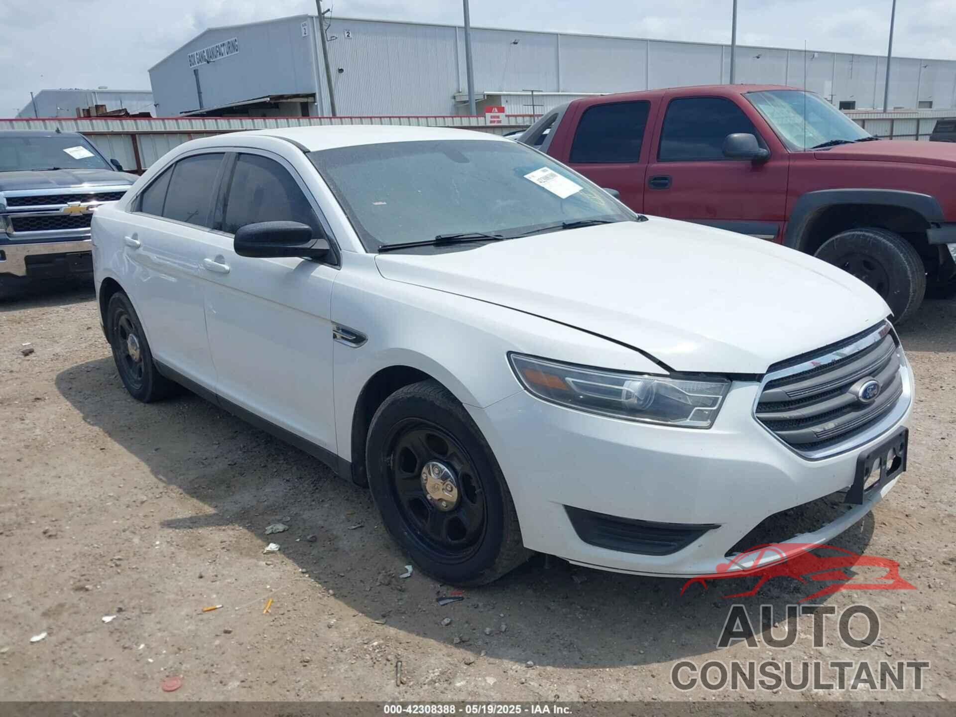 FORD TAURUS 2015 - 1FAHP2D89FG159101