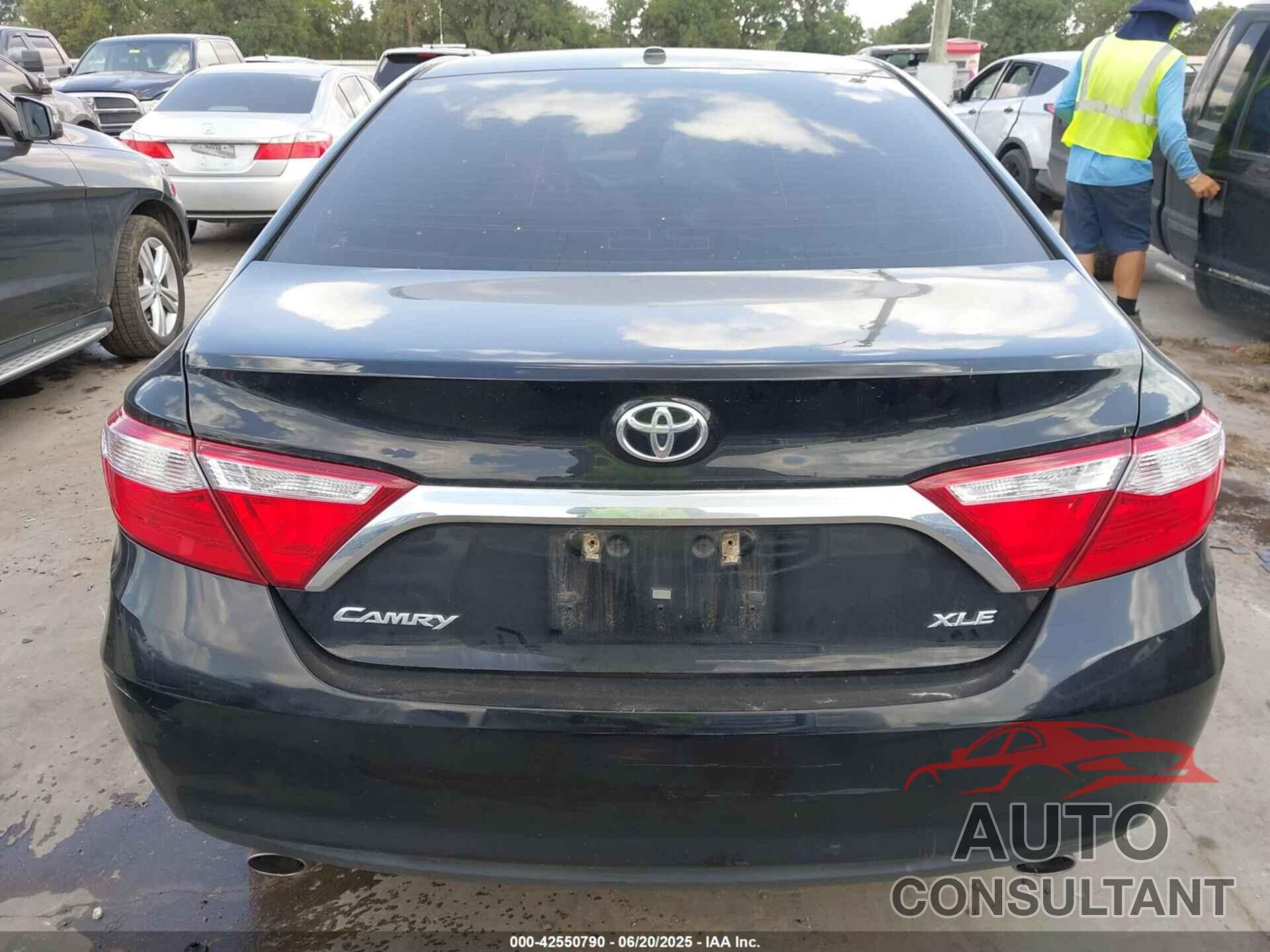 TOYOTA CAMRY 2017 - 4T1BK1FK3HU583004