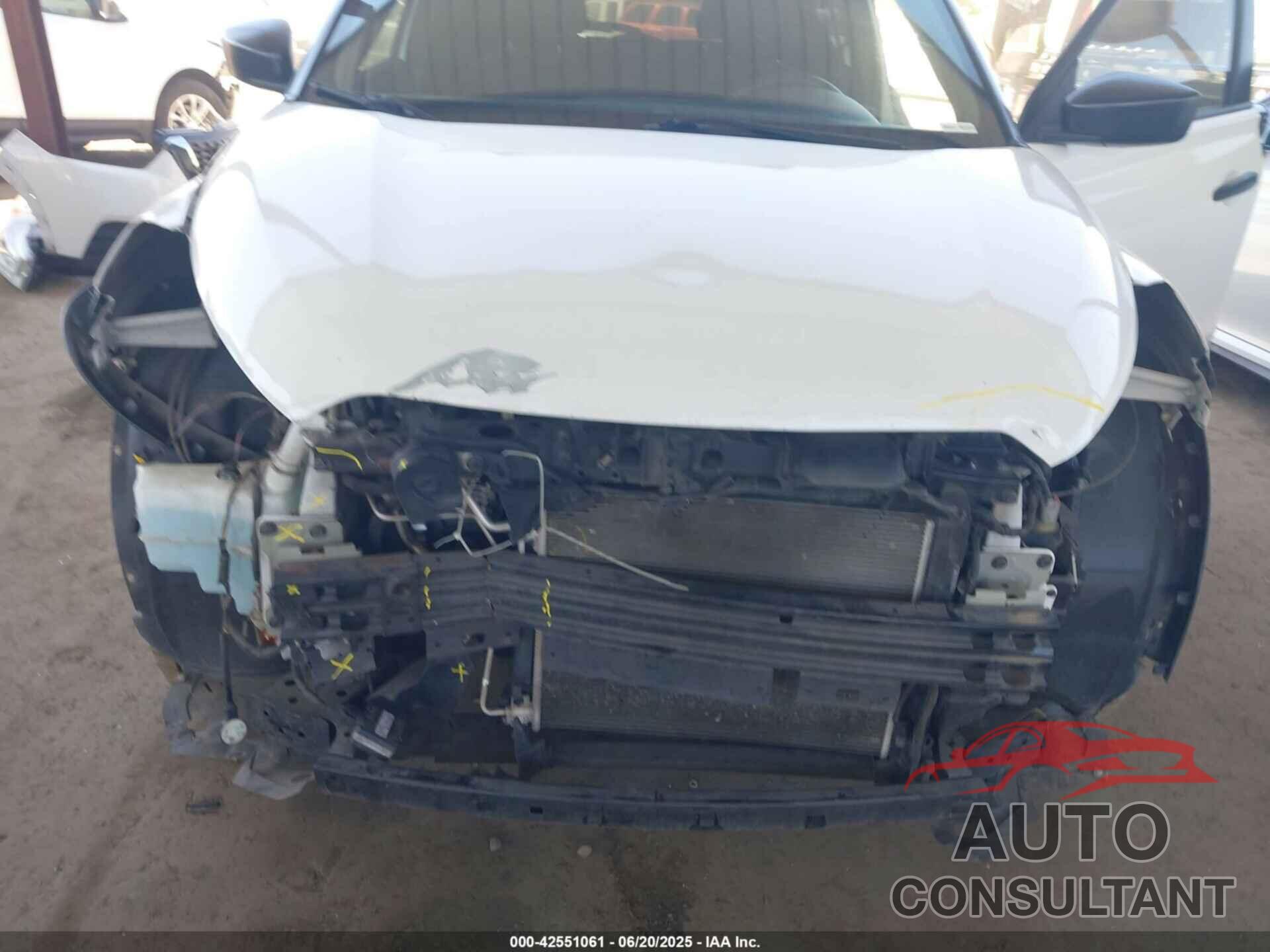 NISSAN KICKS 2018 - 3N1CP5CU3JL528093
