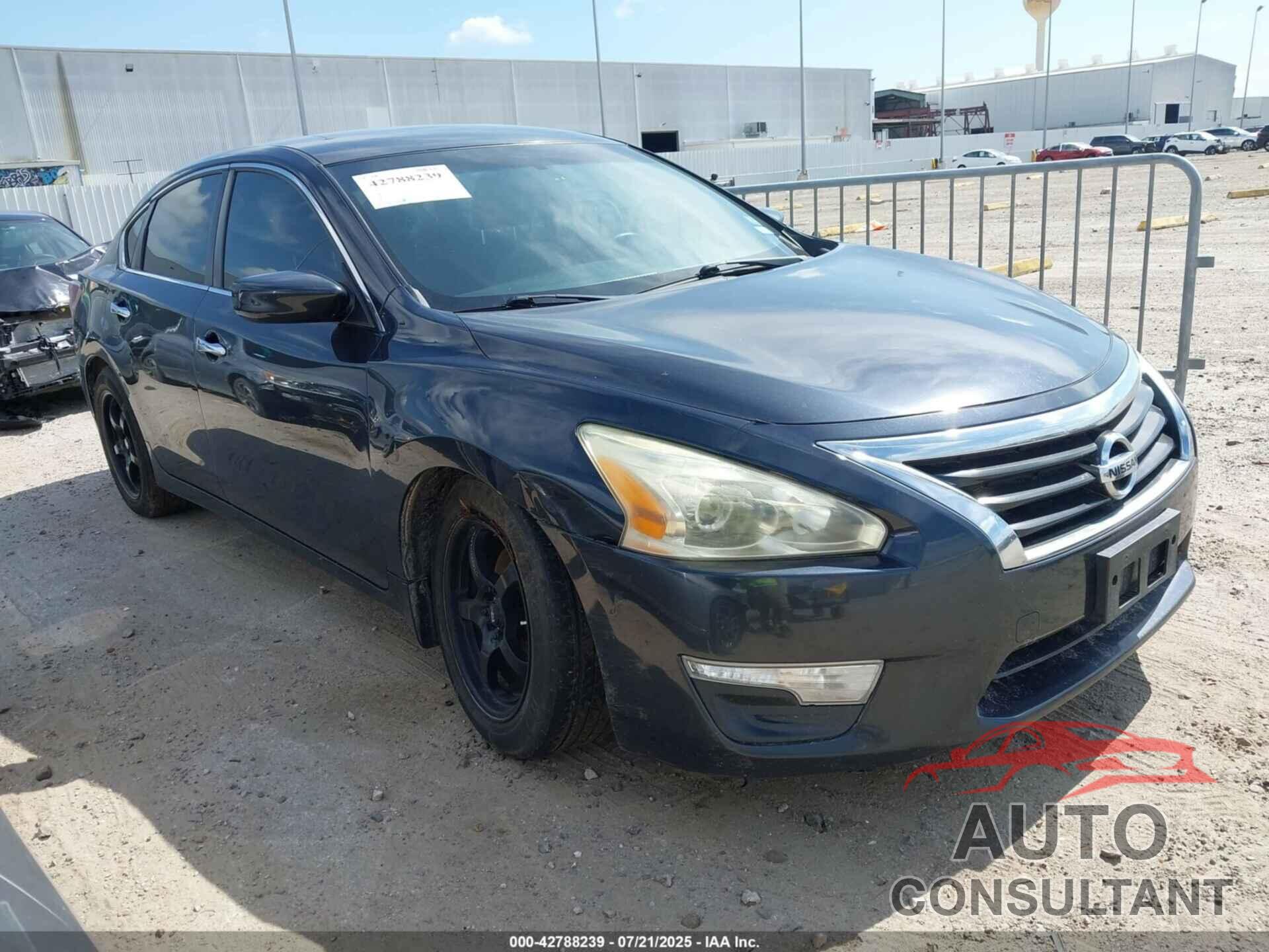 NISSAN ALTIMA 2015 - 1N4AL3AP4FN377781