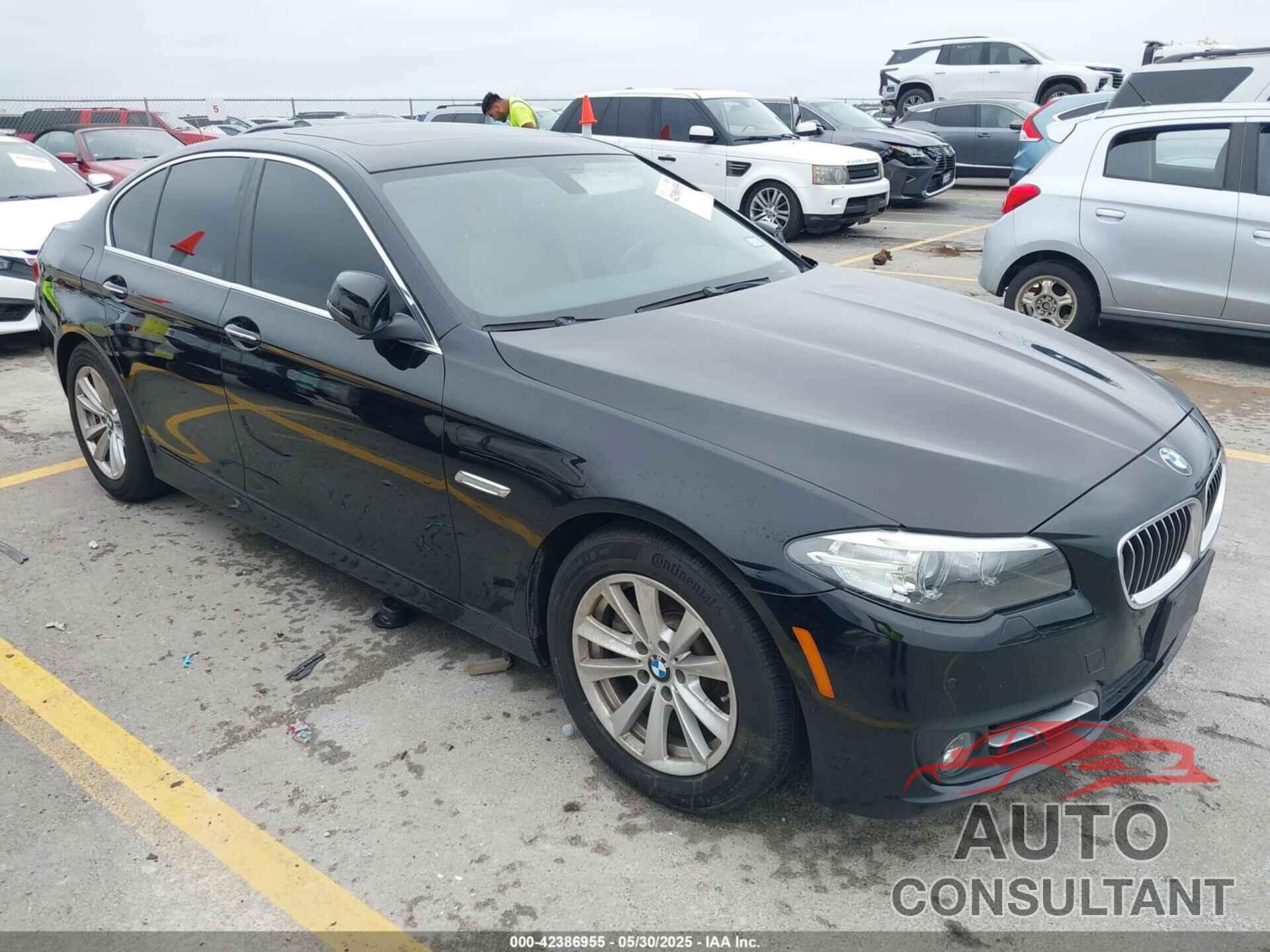 BMW 528I 2016 - WBA5A5C54GG352200