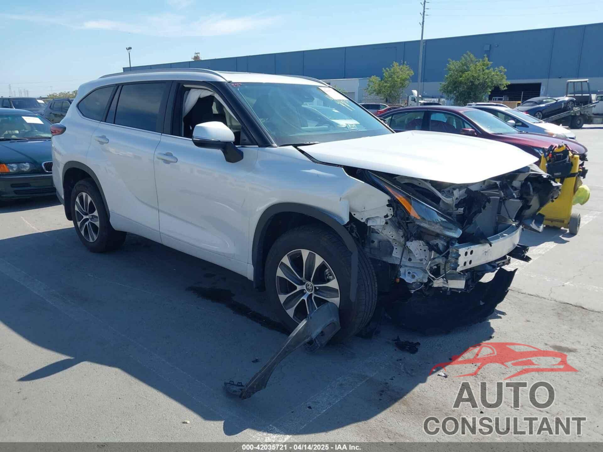 TOYOTA HIGHLANDER 2024 - 5TDKDRBH7RS547443