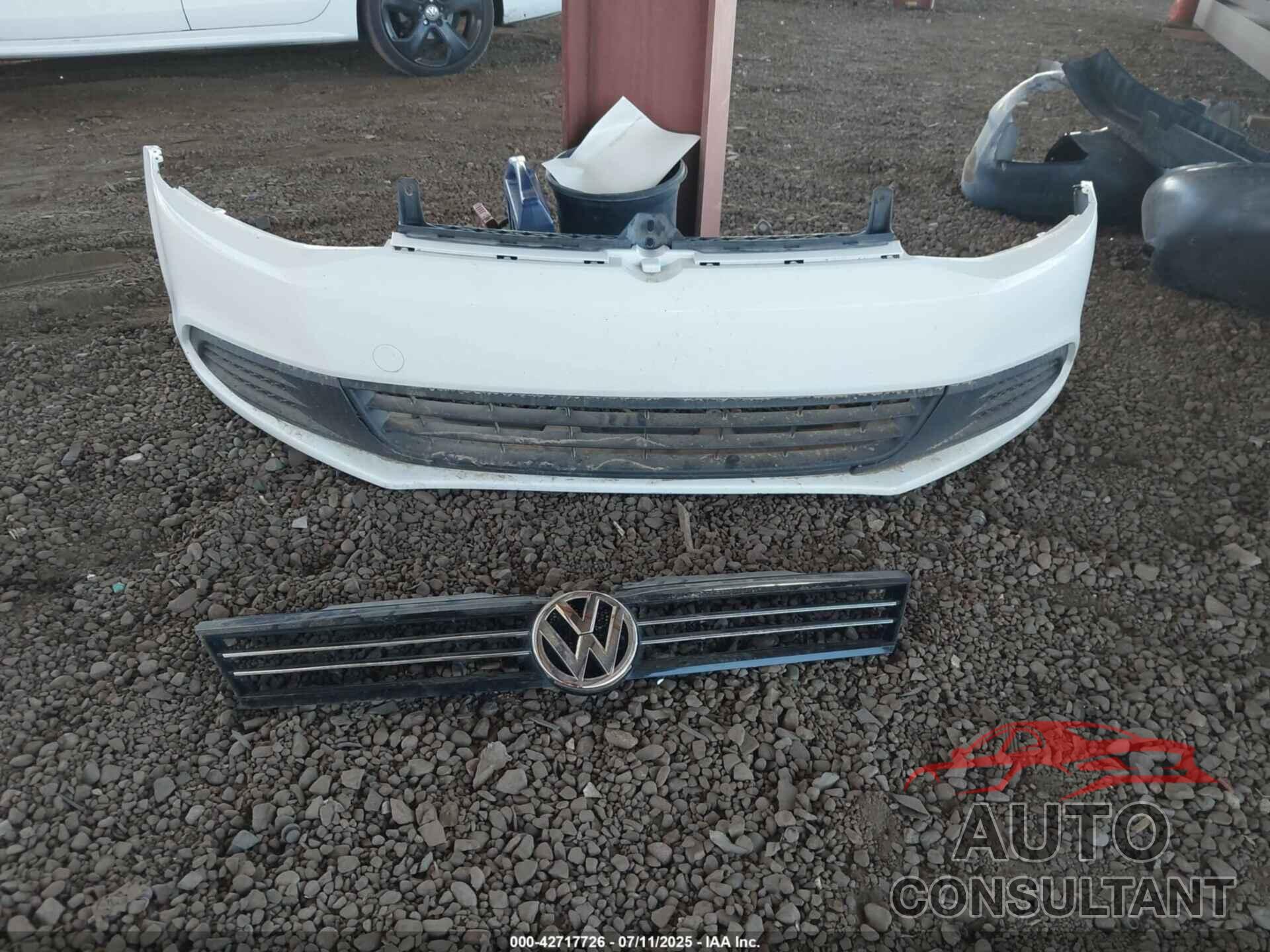 VOLKSWAGEN JETTA 2014 - 3VWD17AJXEM226644