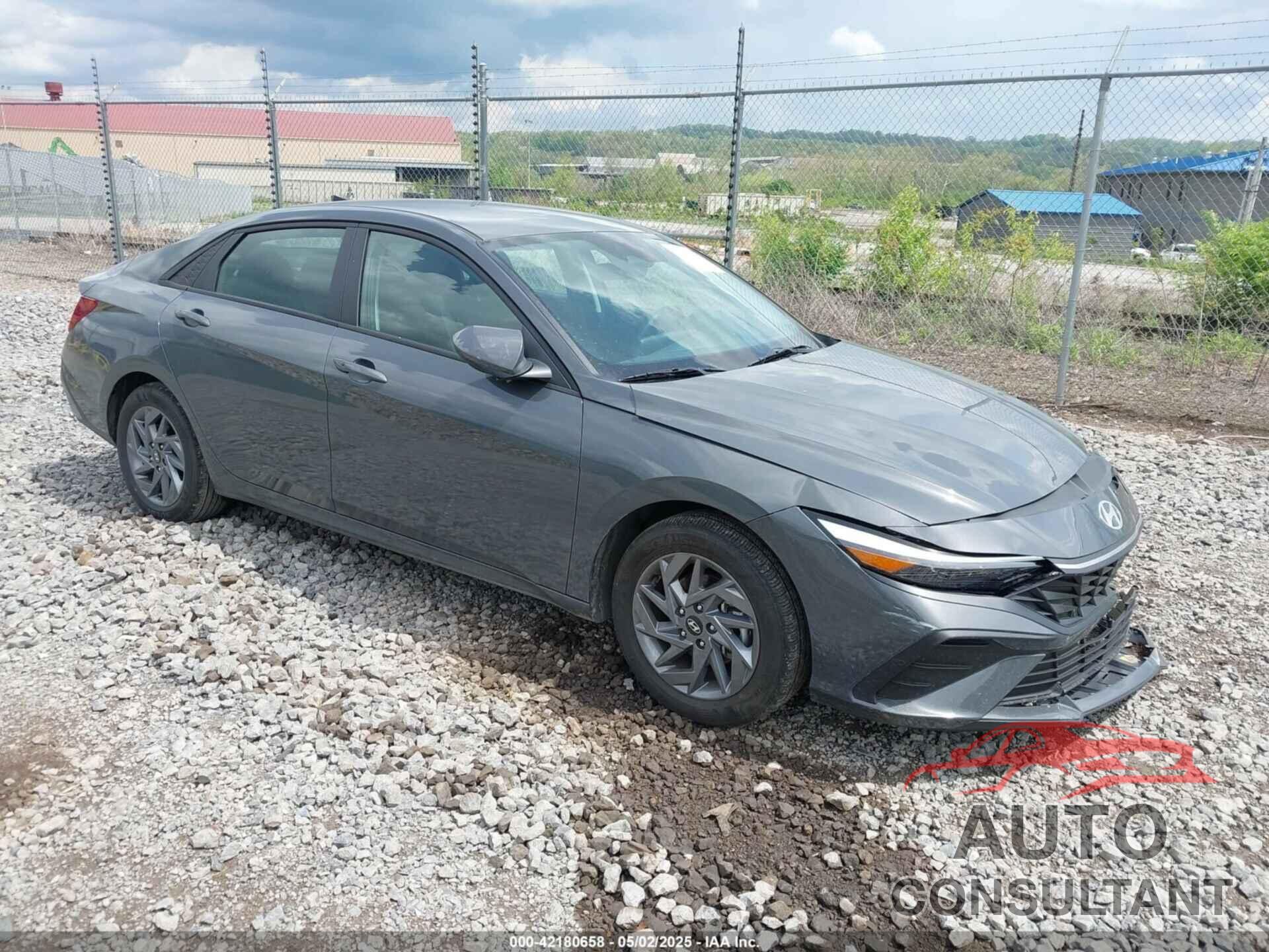 HYUNDAI ELANTRA 2024 - KMHLM4DGXRU658961