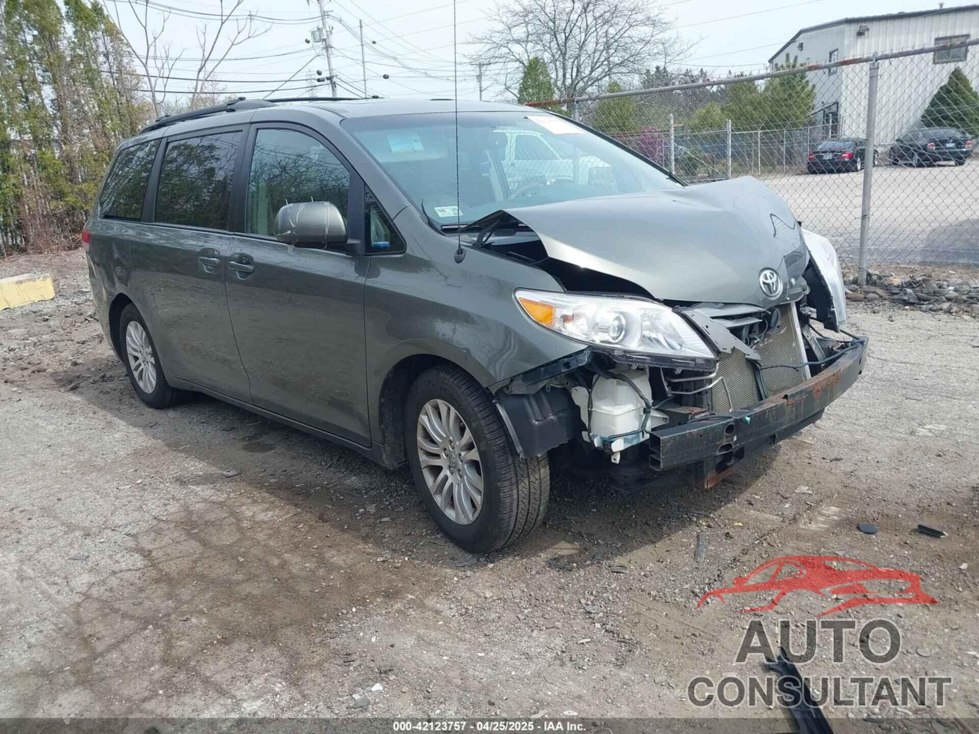 TOYOTA SIENNA 2012 - 5TDYK3DC1CS199113