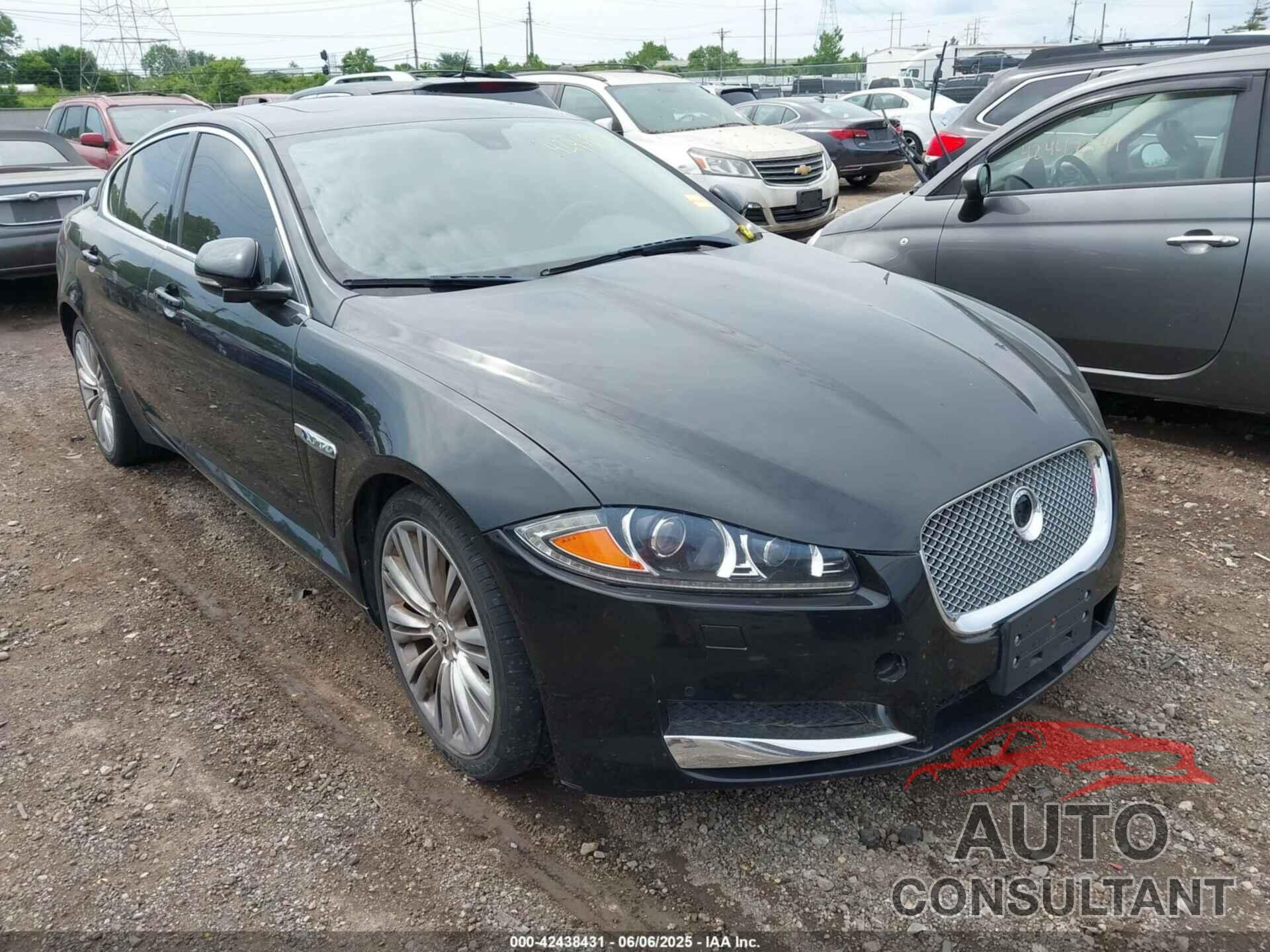 JAGUAR XF 2012 - SAJWA0HB0CLS28324