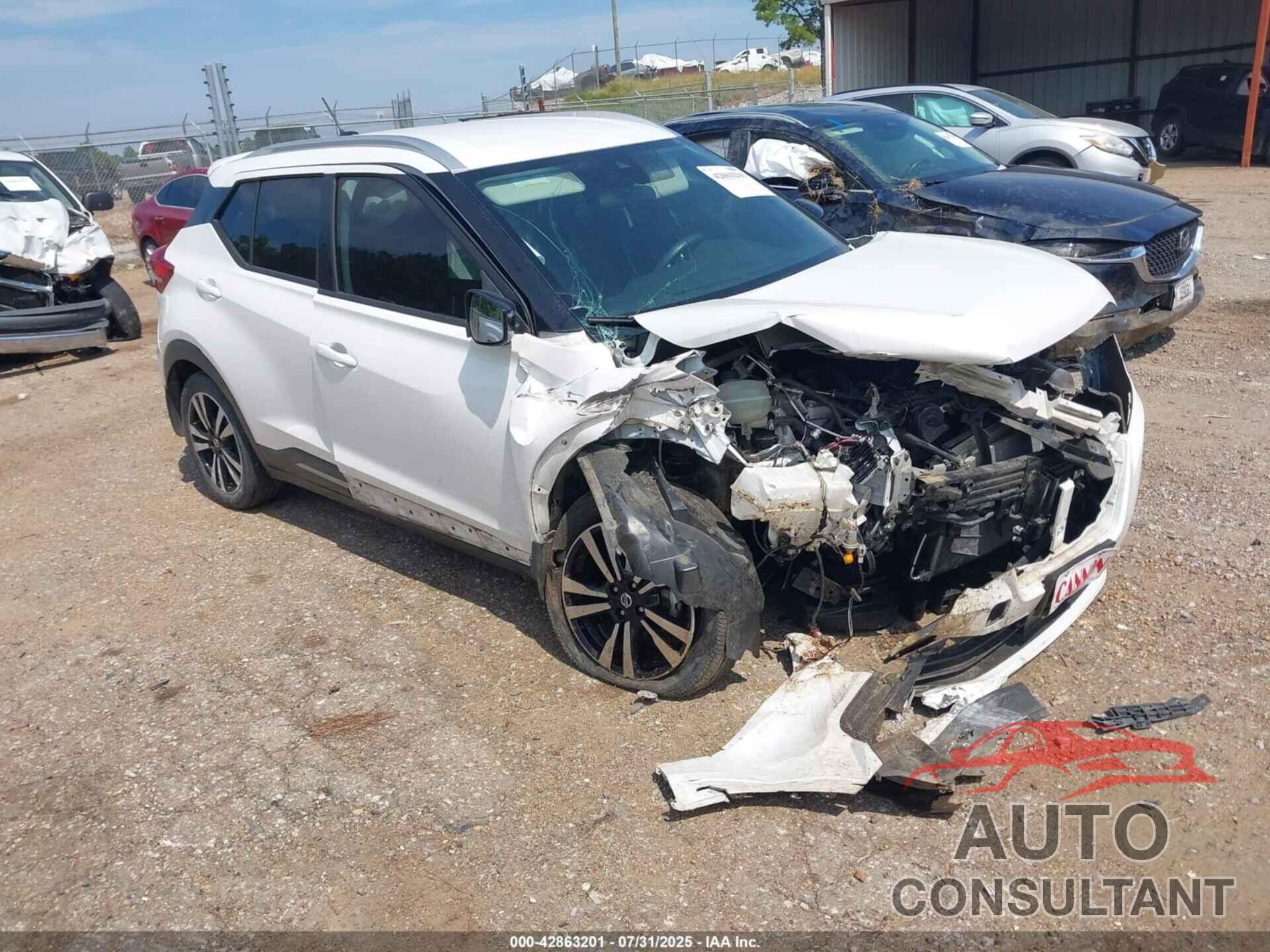 NISSAN KICKS 2020 - 3N1CP5DV8LL557535