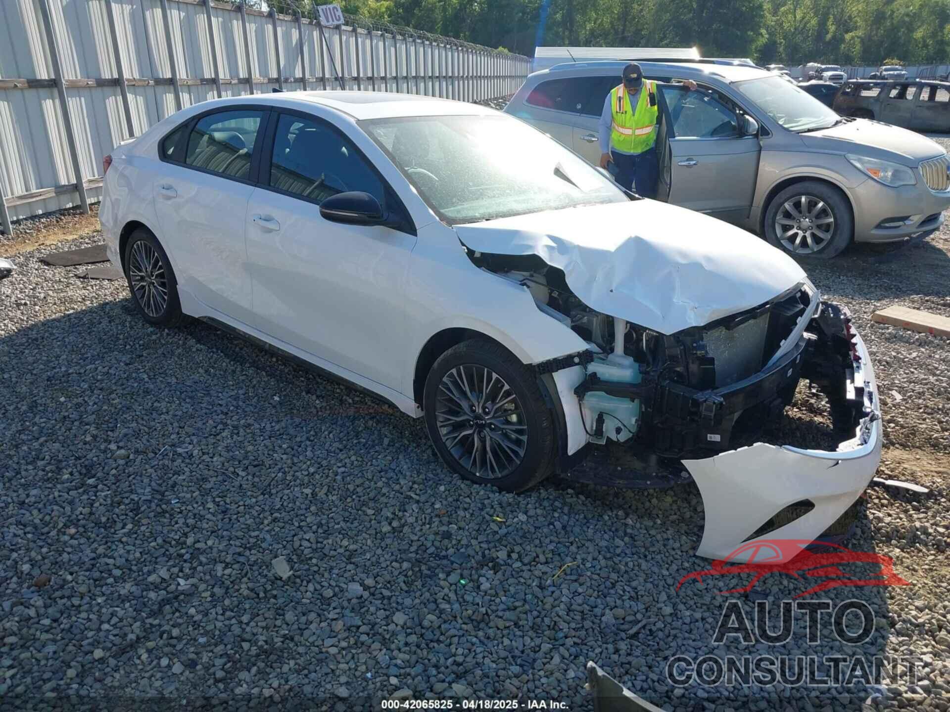 KIA FORTE 2024 - 3KPF54AD3RE831775