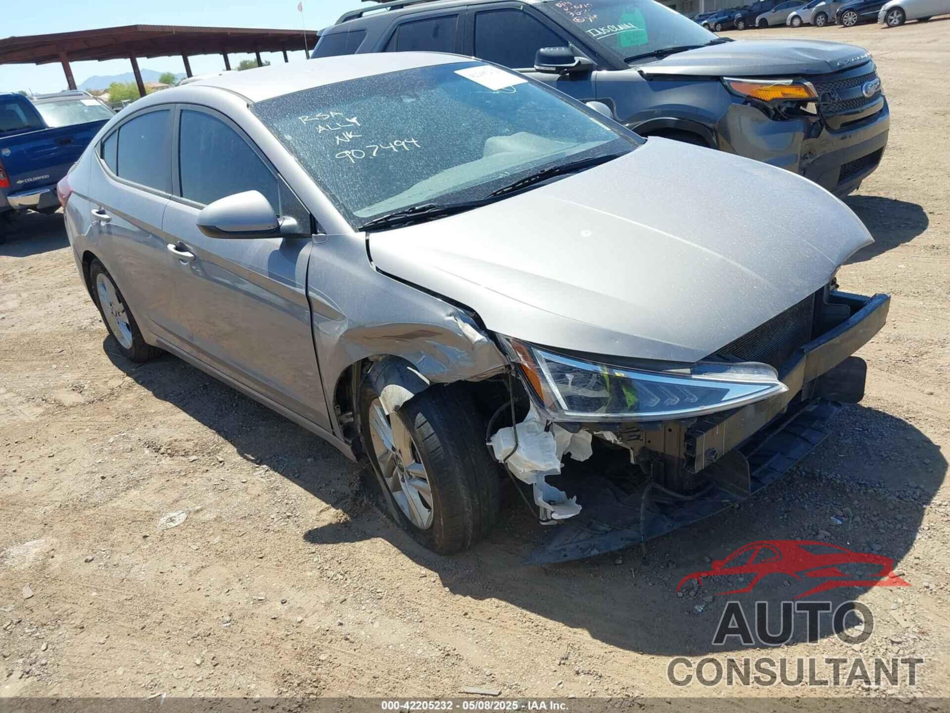 HYUNDAI ELANTRA 2020 - KMHD84LF1LU907494