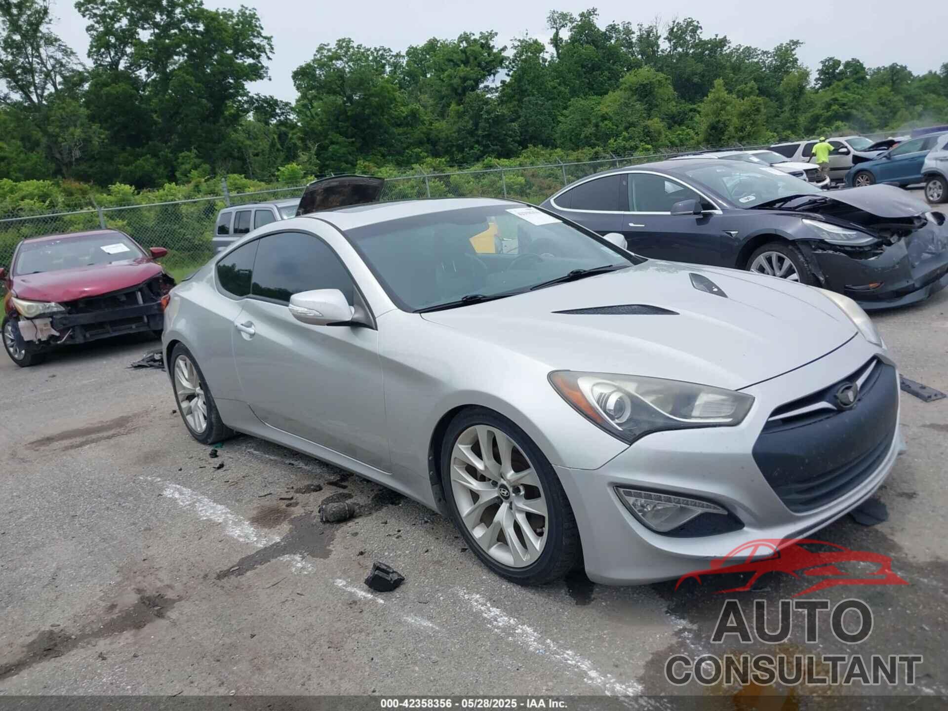 HYUNDAI GENESIS 2013 - KMHHU6KJ8DU087026