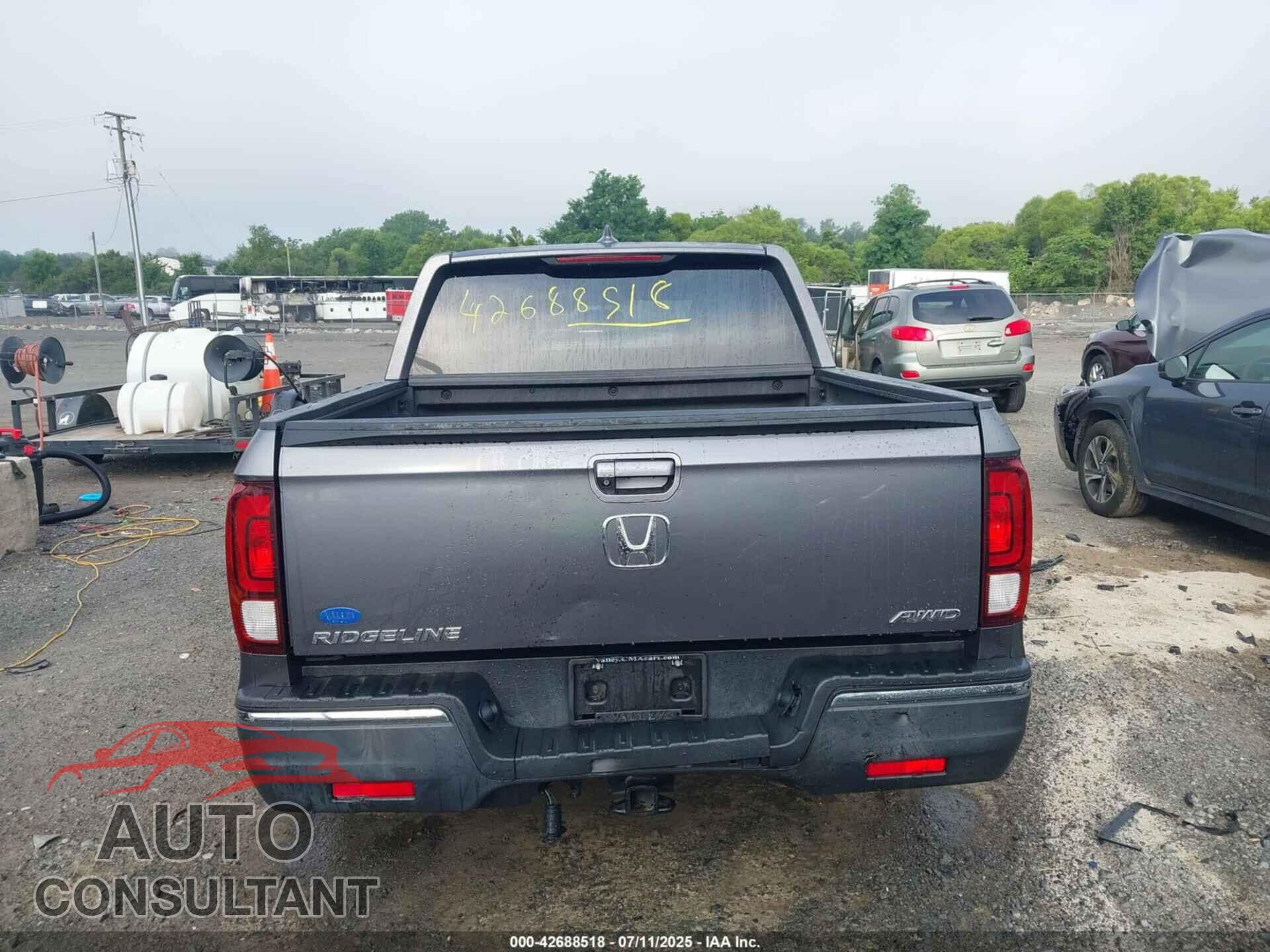HONDA RIDGELINE 2017 - 5FPYK3F52HB032017