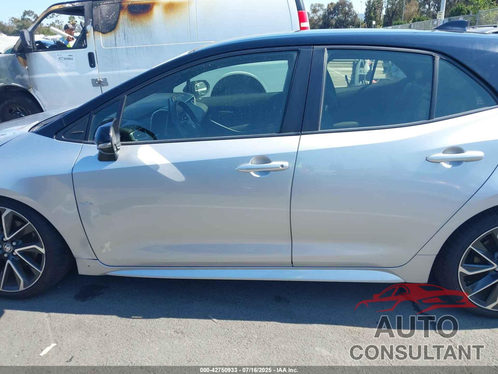 TOYOTA COROLLA 2022 - JTNC4MBE2N3163476