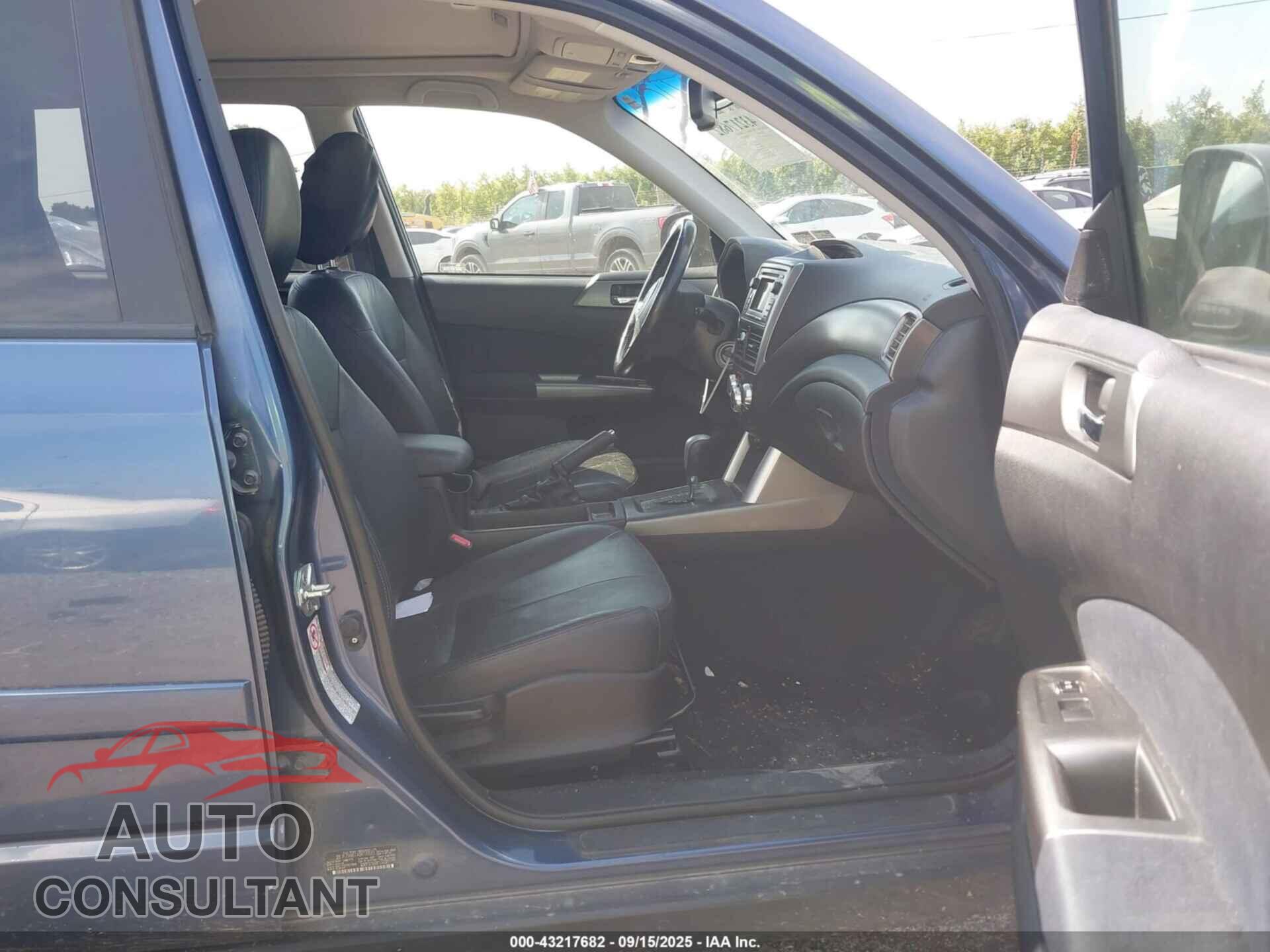 SUBARU FORESTER 2011 - JF2SHAEC4BH776583
