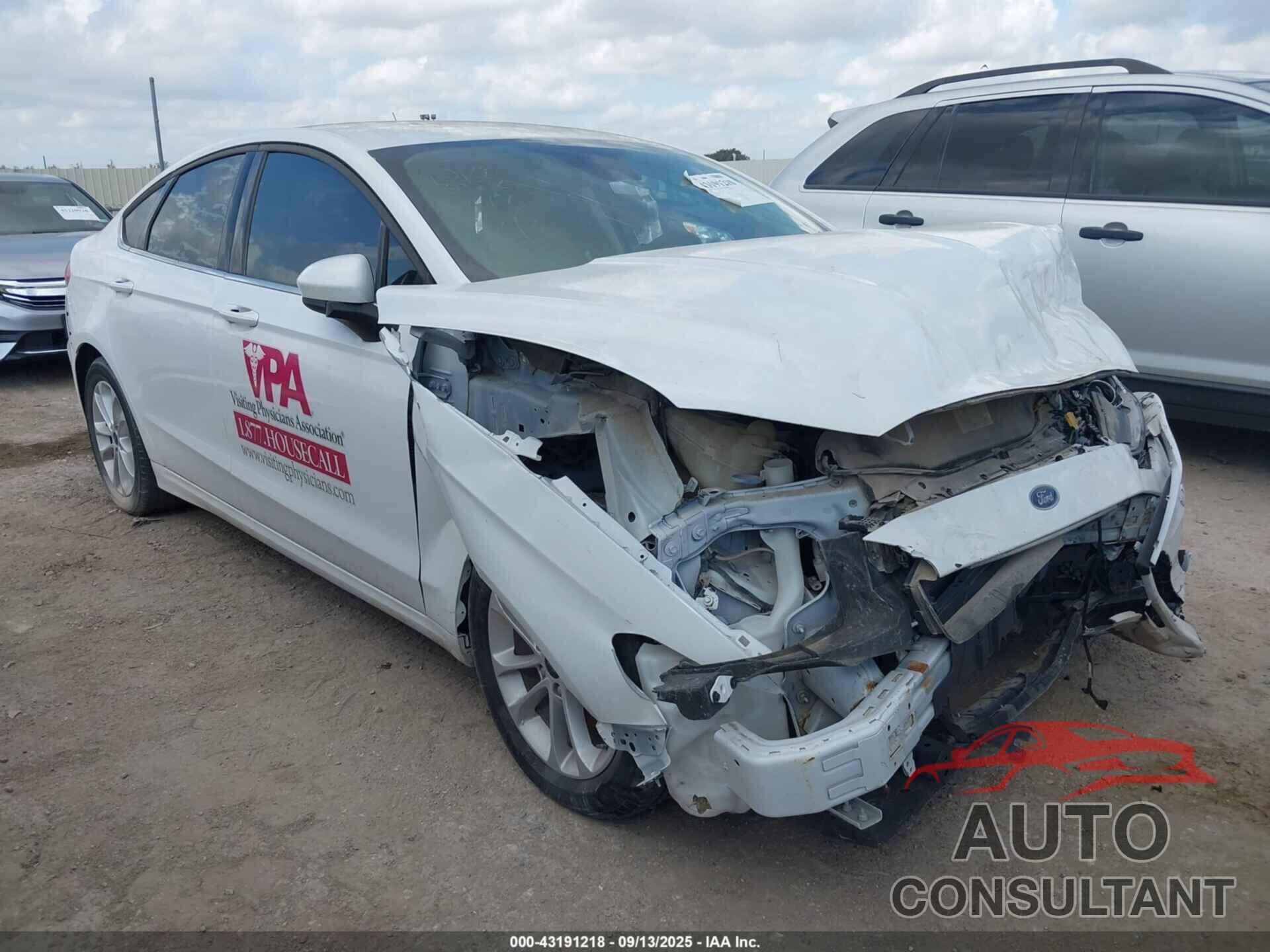 FORD FUSION 2020 - 3FA6P0H74LR154017