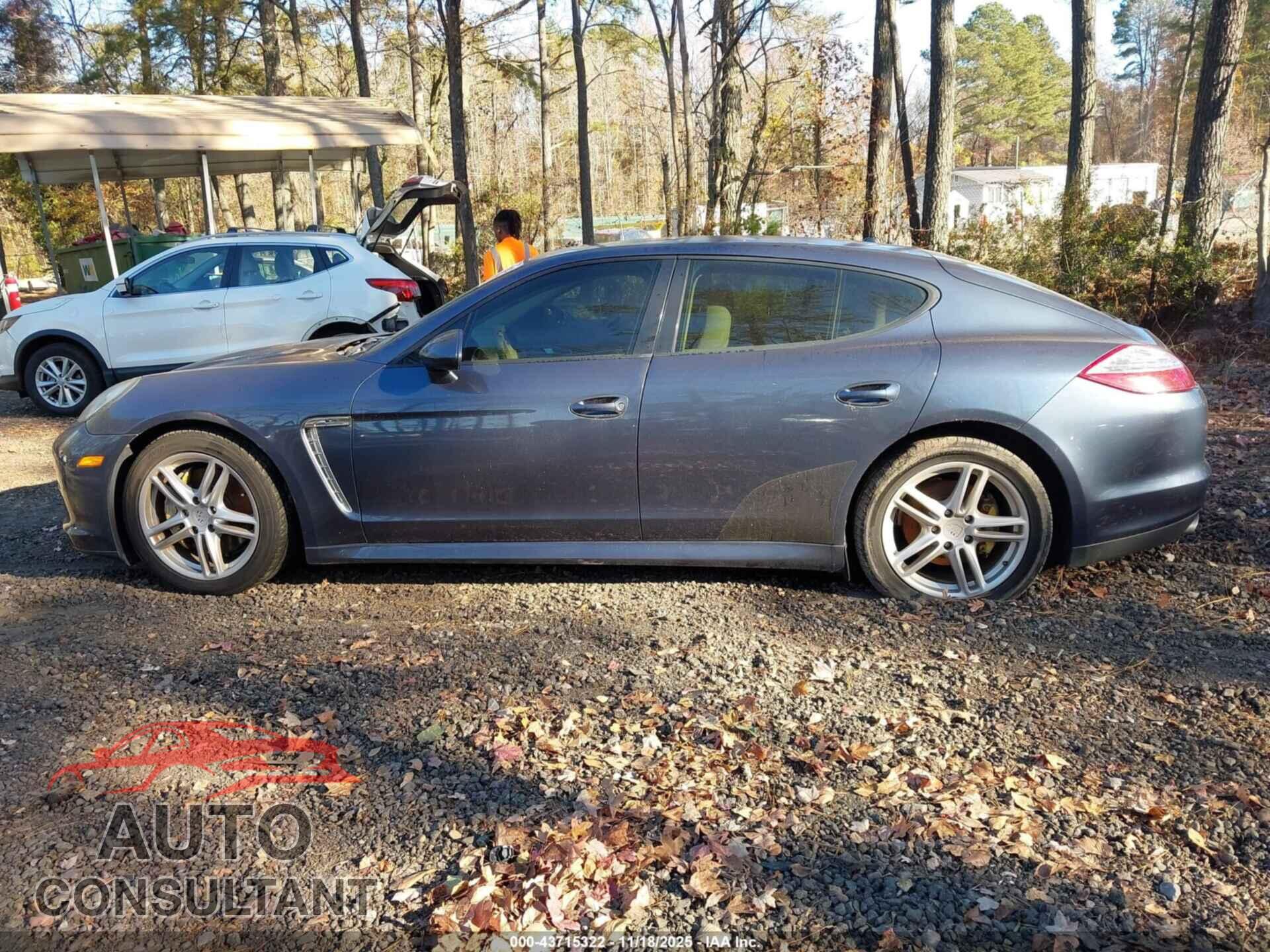 PORSCHE PANAMERA 2011 - WP0AA2A74BL010234