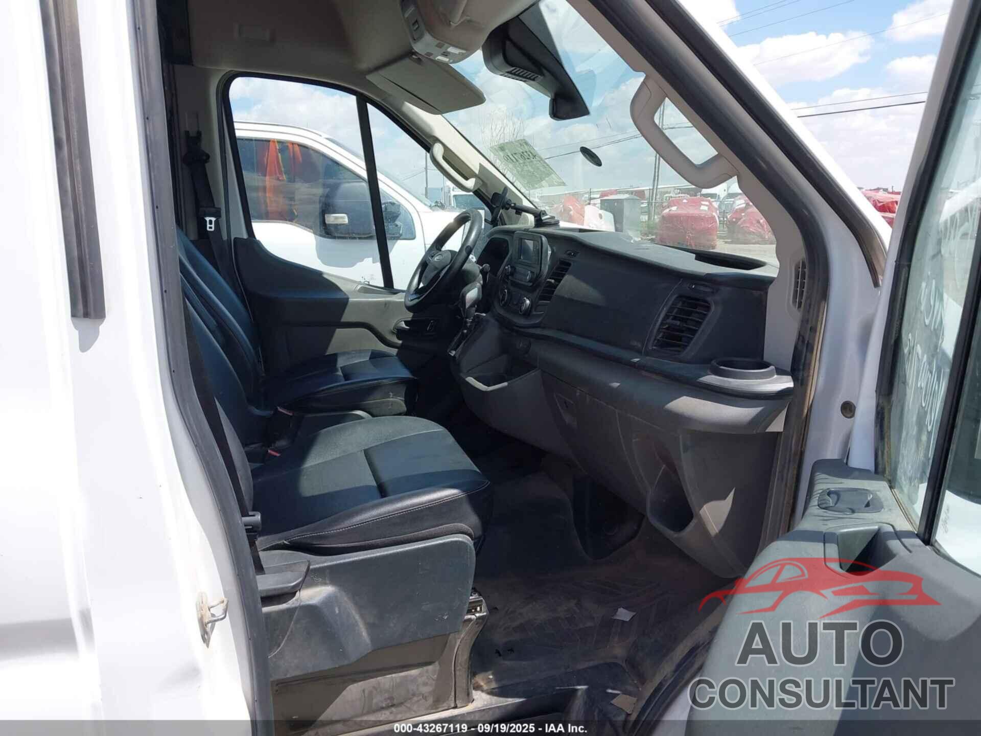FORD TRANSIT-250 CARGO VAN 2023 - 1FTBR3X86PKB45280