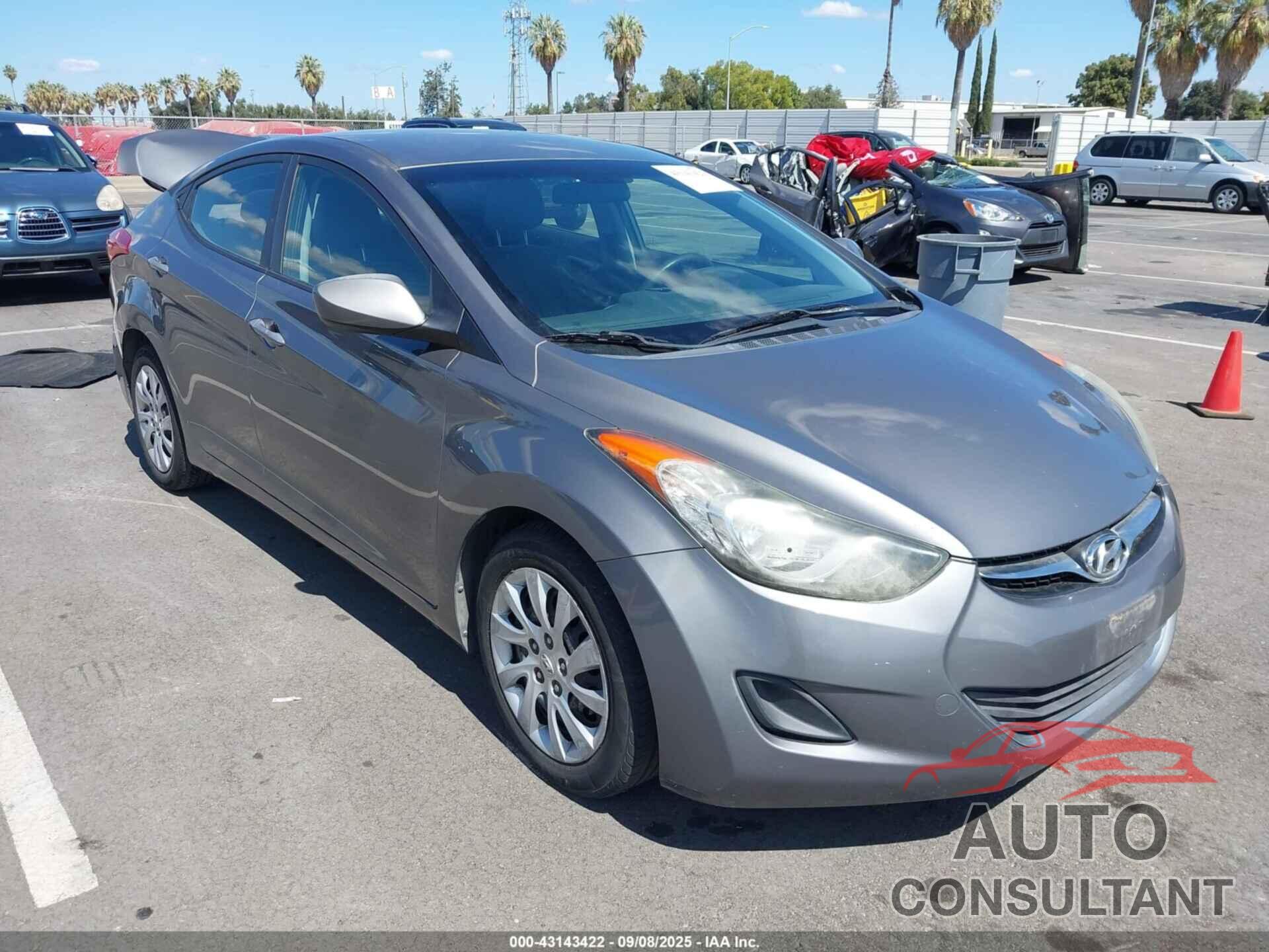 HYUNDAI ELANTRA 2012 - 5NPDH4AE2CH107358
