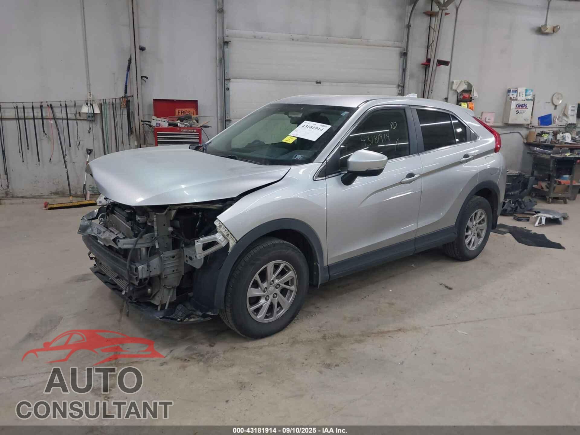 MITSUBISHI ECLIPSE CROSS 2018 - JA4AT3AA3JZ065601