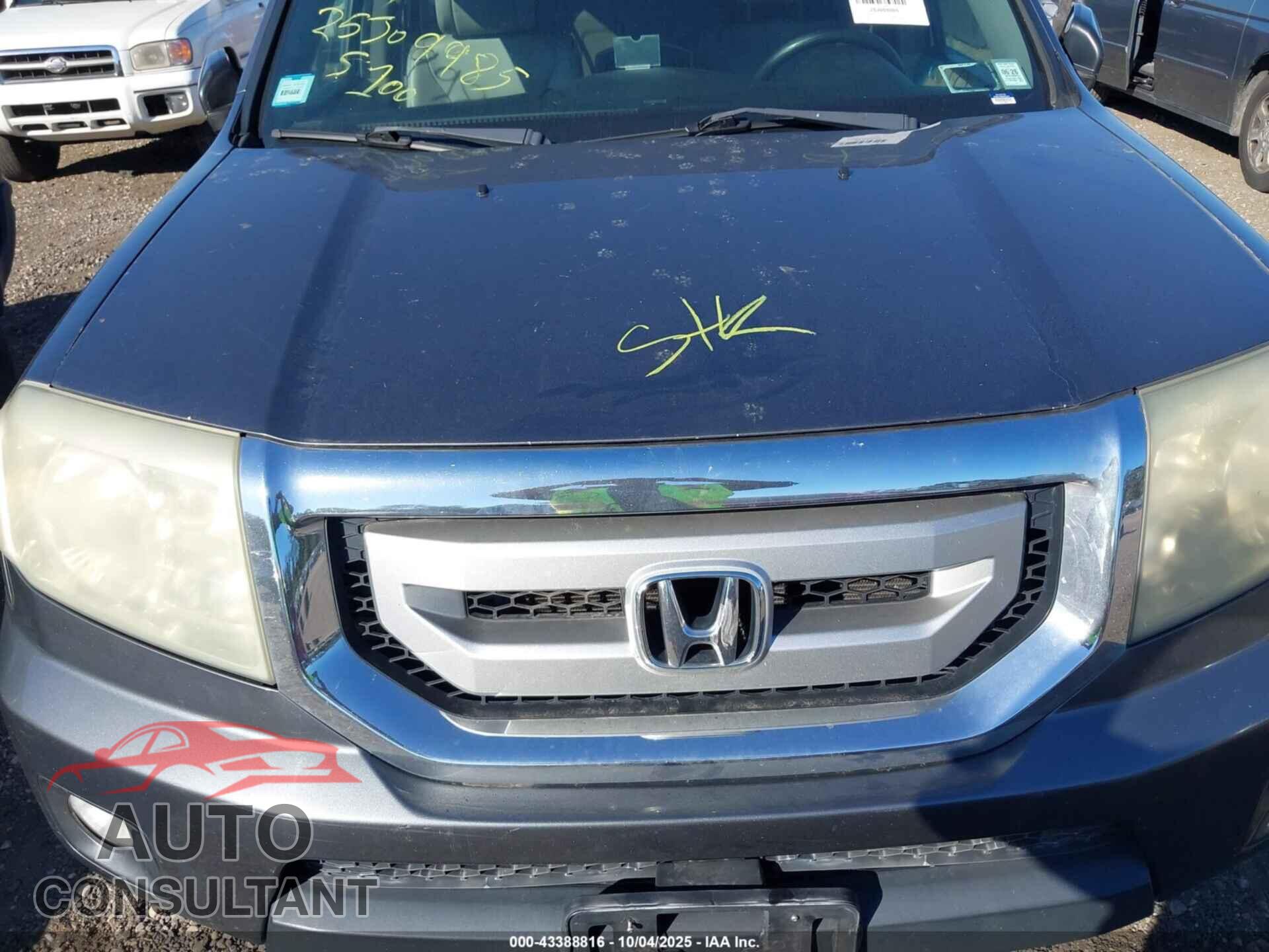 HONDA PILOT 2011 - 5FNYF4H55BB009192