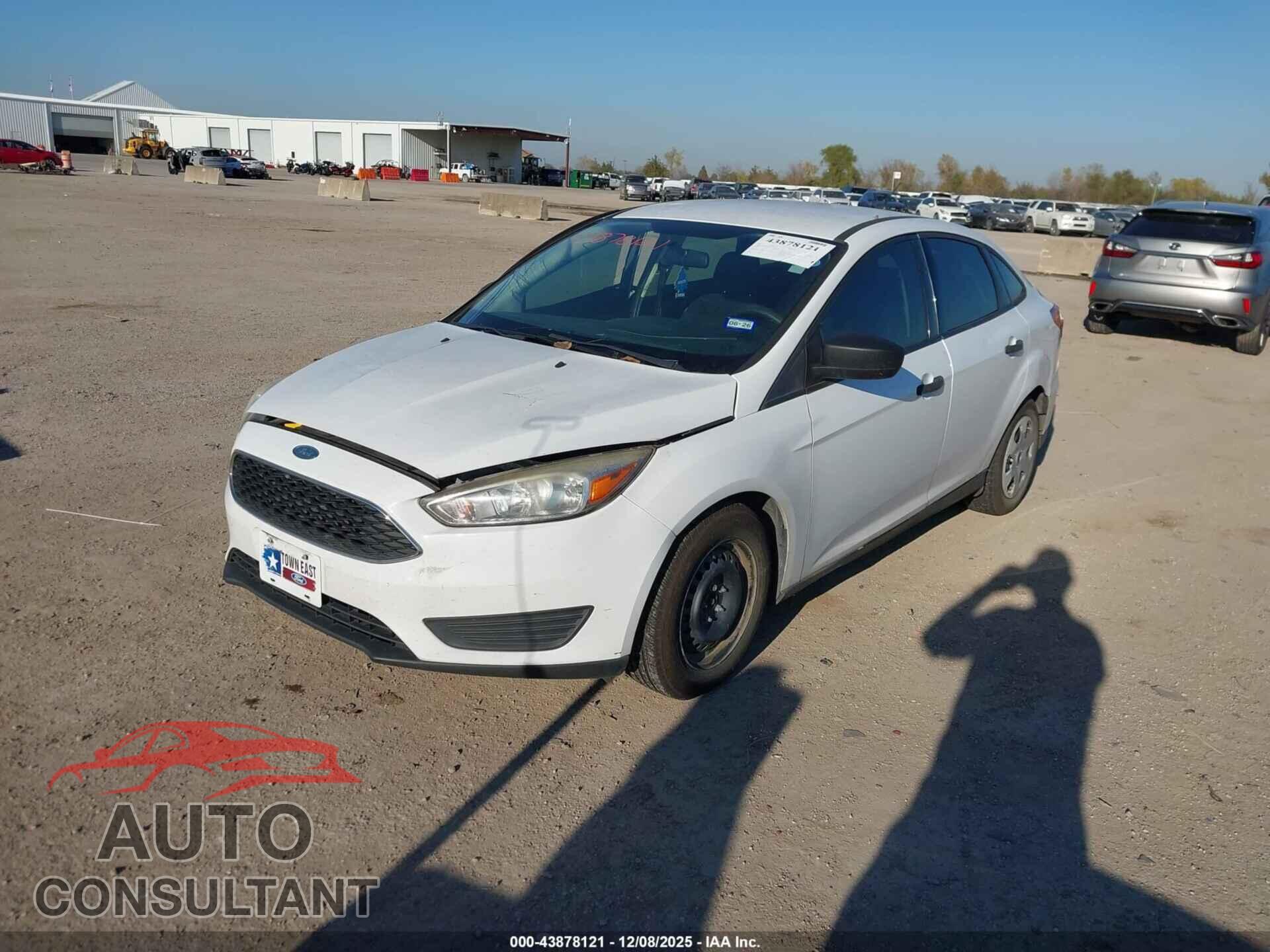 FORD FOCUS 2017 - 1FADP3E2XHL332441