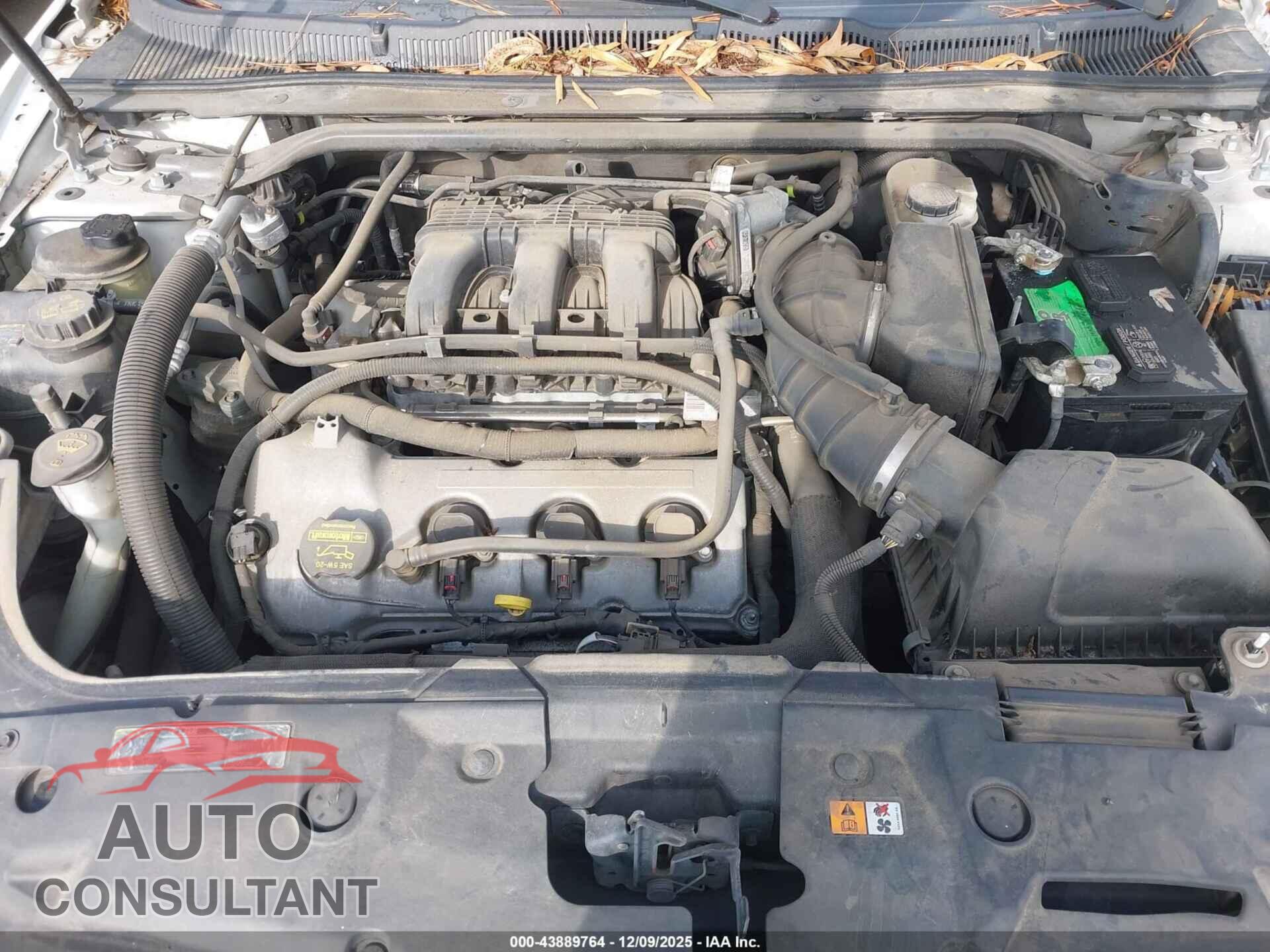 FORD TAURUS 2011 - 1FAHP2FW1BG152939