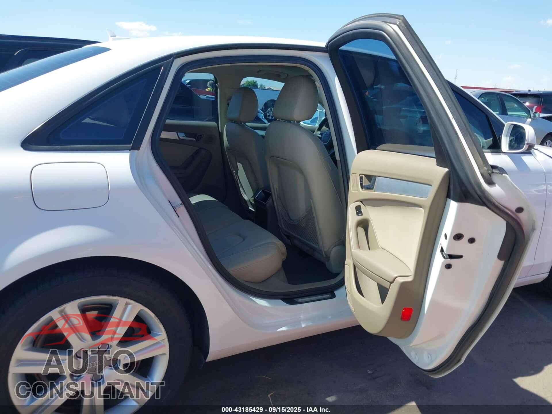 AUDI A4 2011 - WAUAFAFL2BN019727