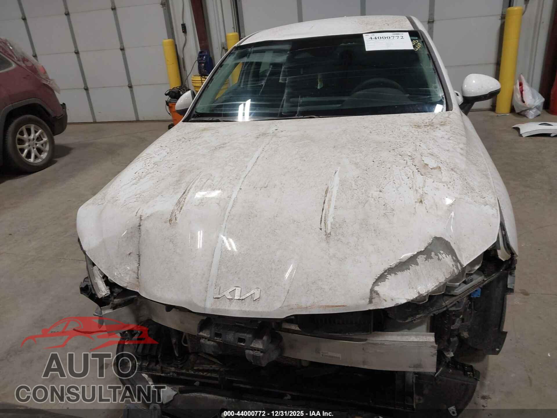 KIA K5 2023 - 5XXG14J29PG196676