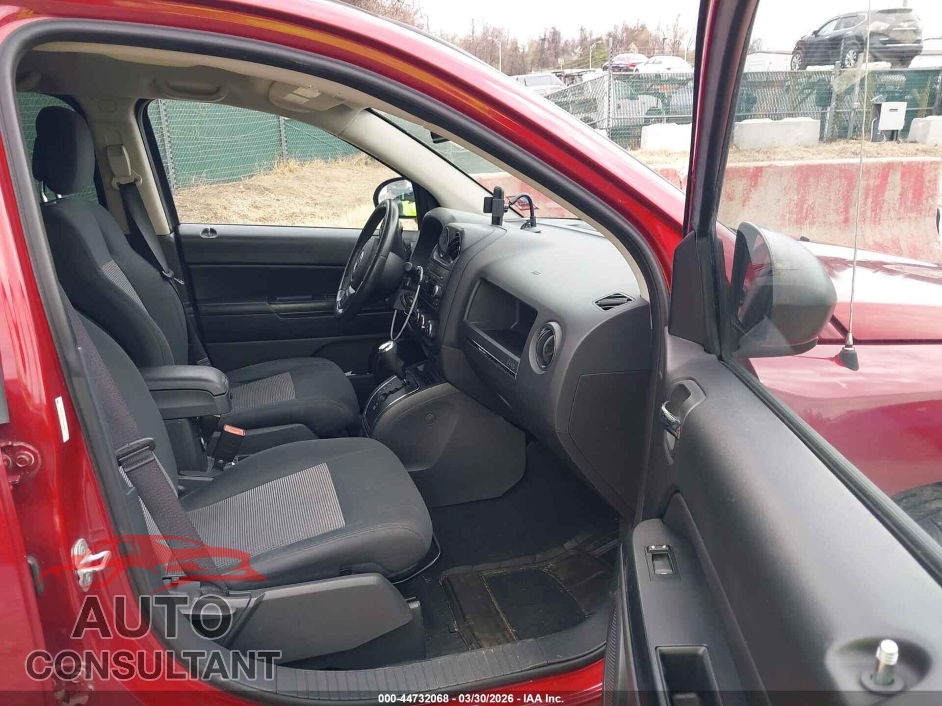JEEP COMPASS 2012 - 1C4NJDEB2CD563584
