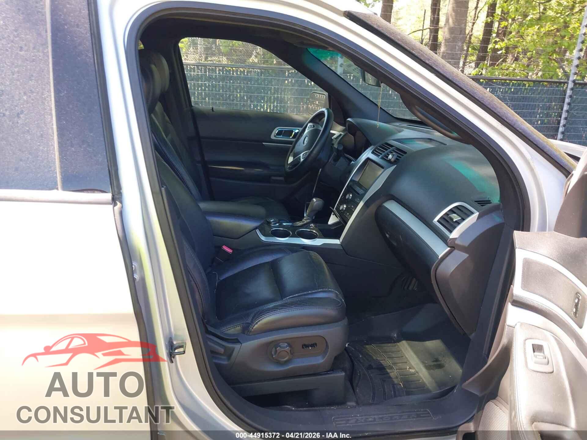 FORD EXPLORER 2011 - 1FMHK8D83BGA83005