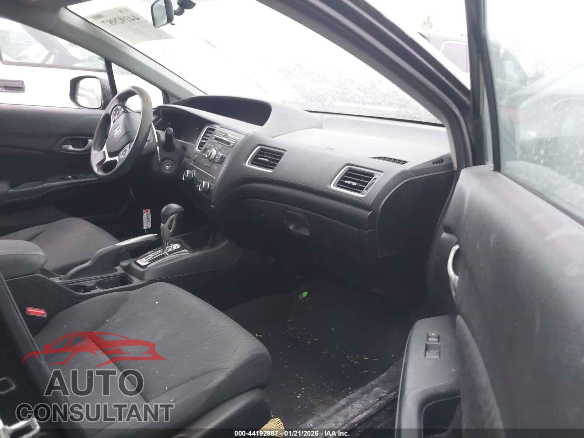HONDA CIVIC 2015 - 19XFB2F59FE105624