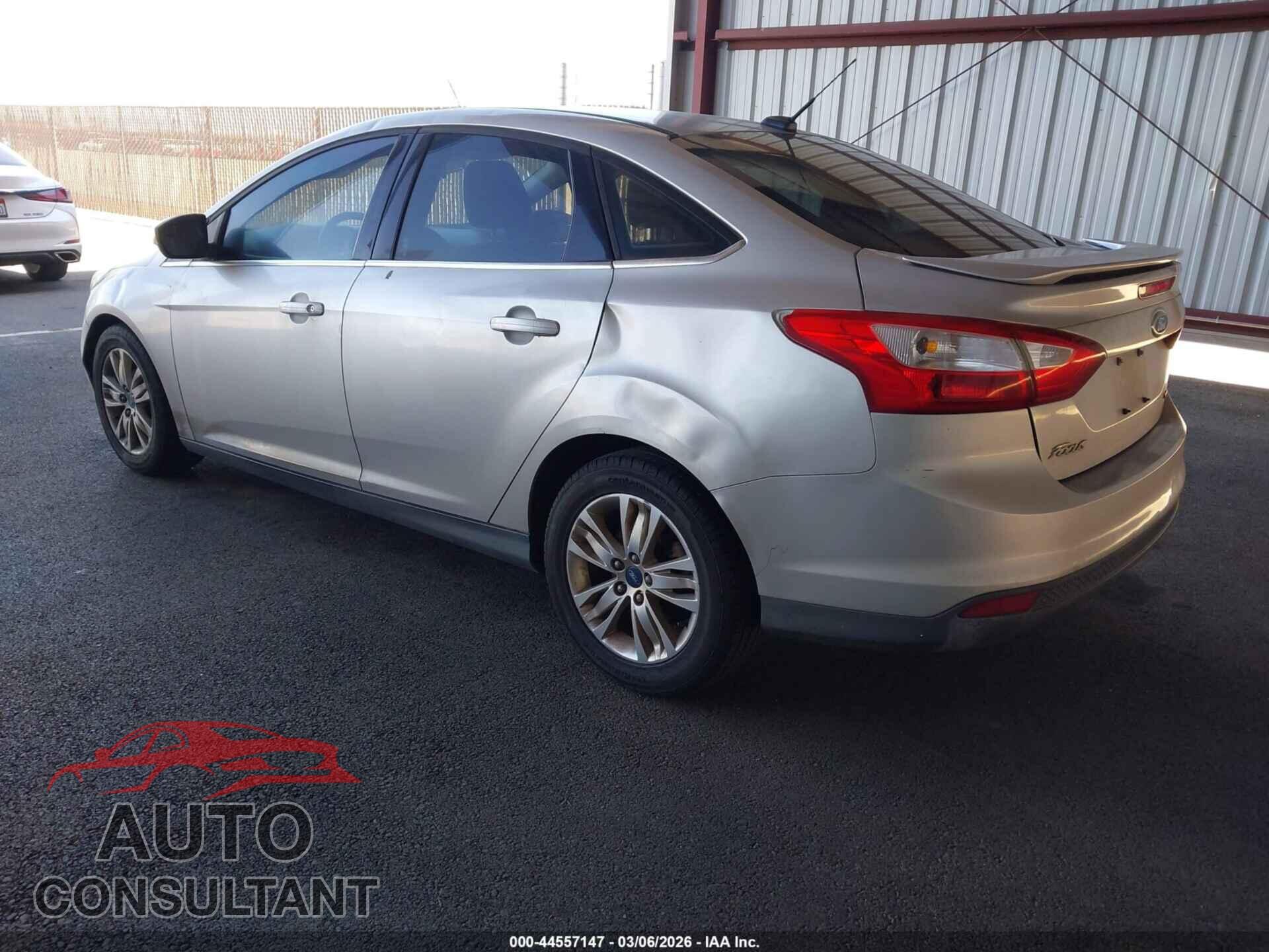 FORD FOCUS 2012 - 1FAHP3H2XCL387946