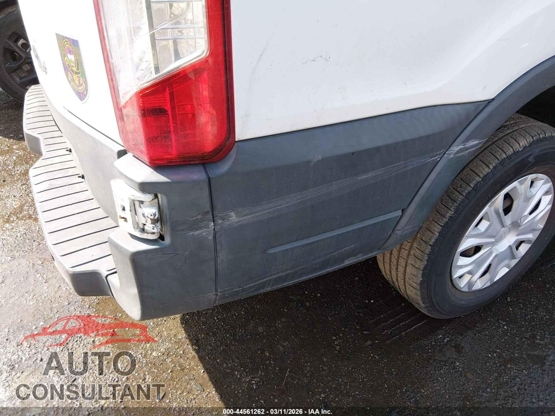 FORD TRANSIT-250 2015 - 1FTNR1ZM2FKB02310