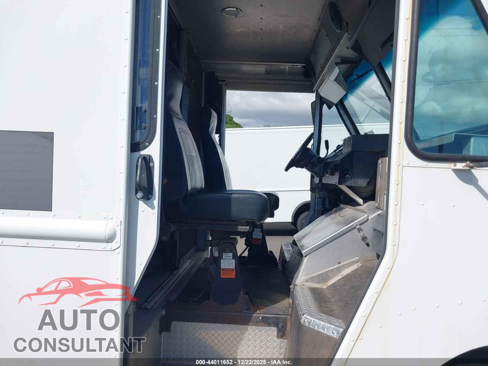 FORD E-350 STRIPPED 2014 - 1FC3E3KL5EDB11019