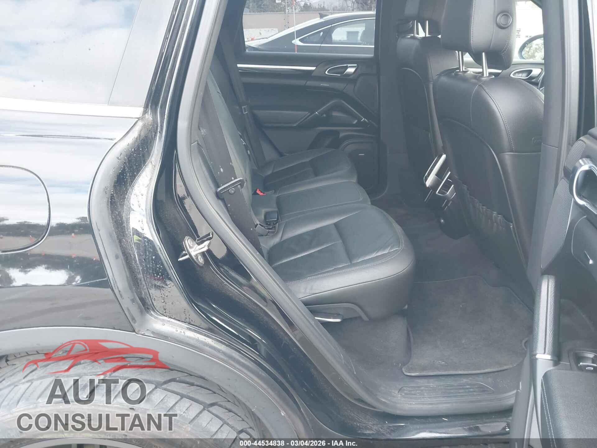 PORSCHE CAYENNE 2013 - WP1AF2A23DLA33334